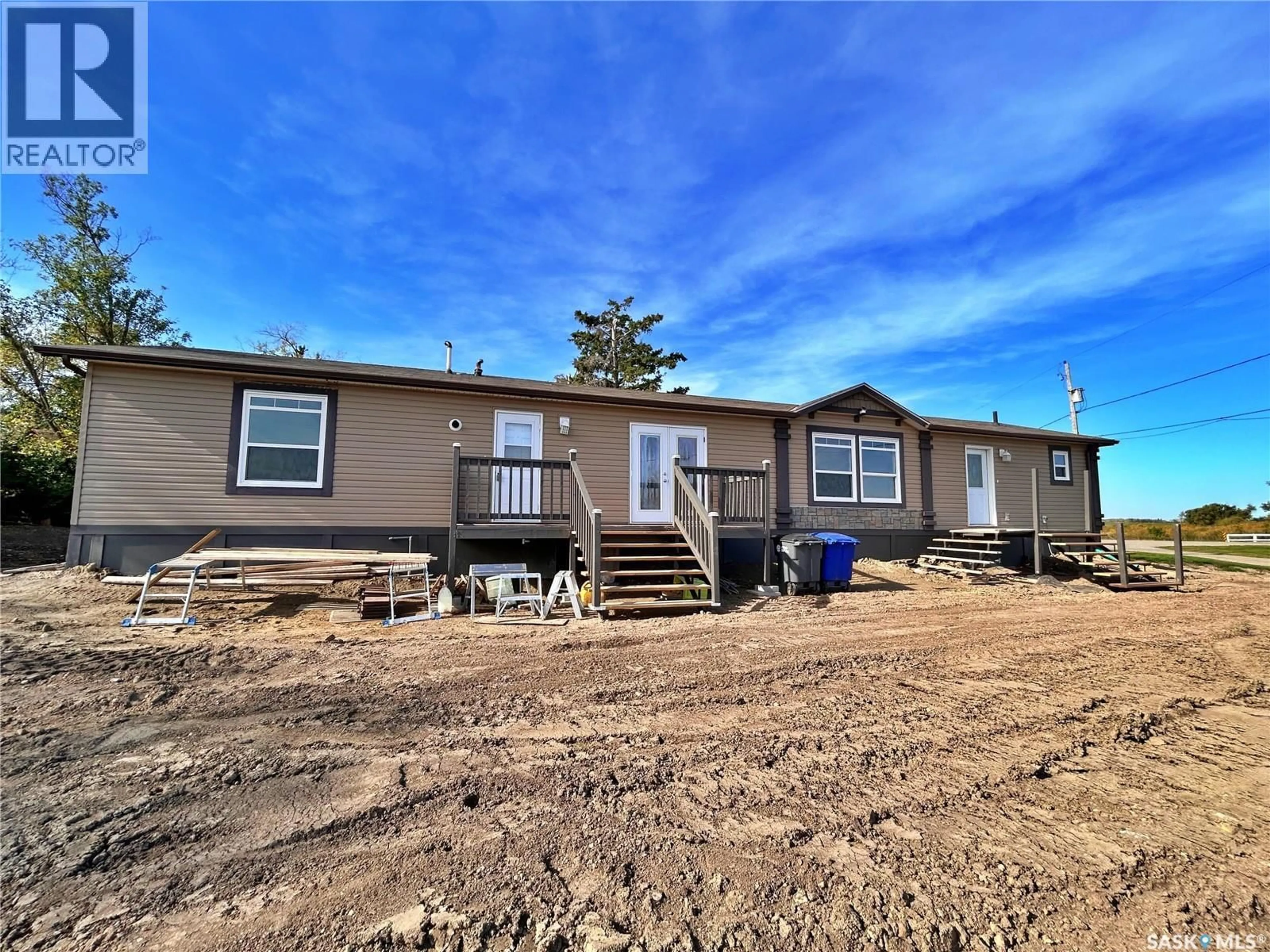 Home with vinyl exterior material, unknown for 615 KING STREET, Wapella Saskatchewan S0G4Z0