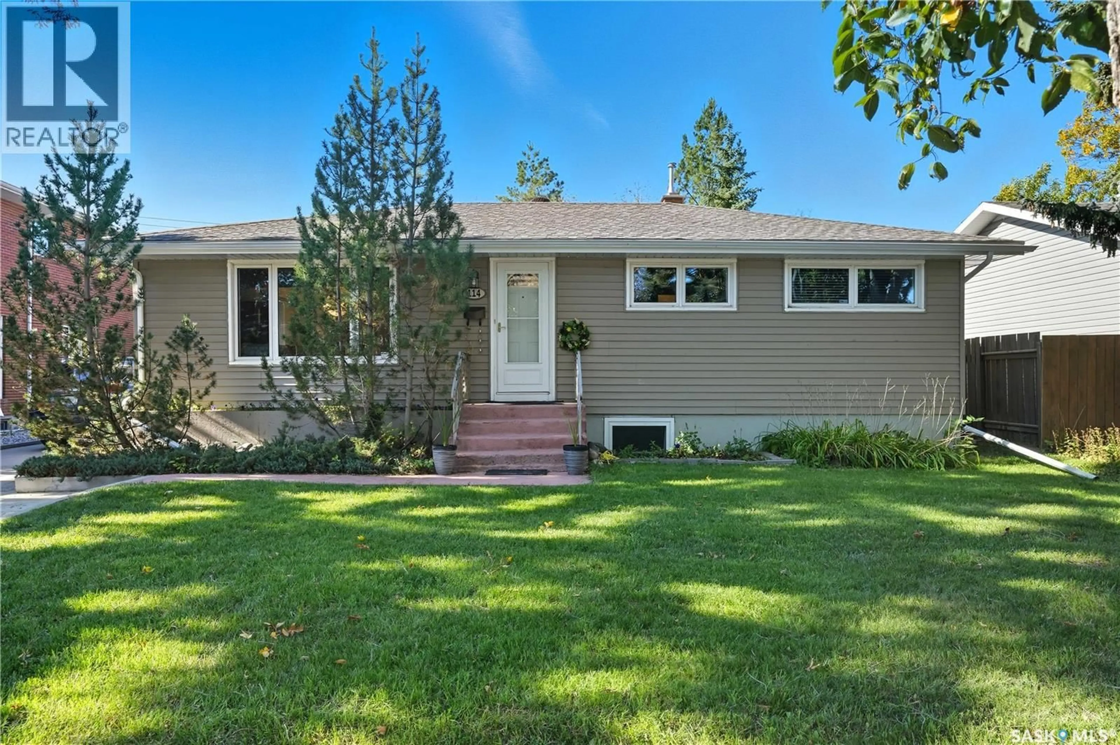 Home with vinyl exterior material, street for 114 PATTERSON DRIVE, Regina Saskatchewan S4S3W9