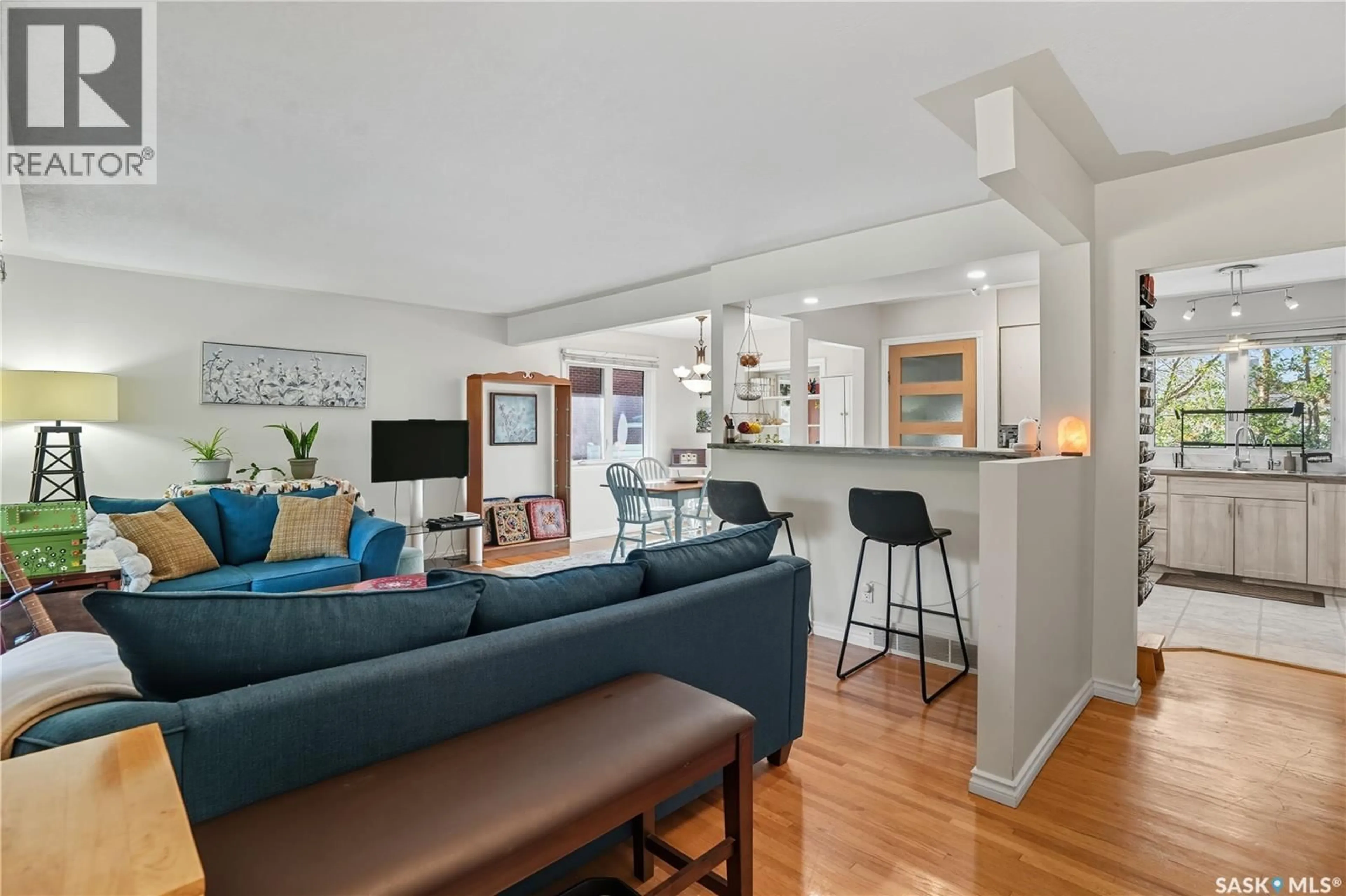 Living room with furniture, unknown for 114 PATTERSON DRIVE, Regina Saskatchewan S4S3W9