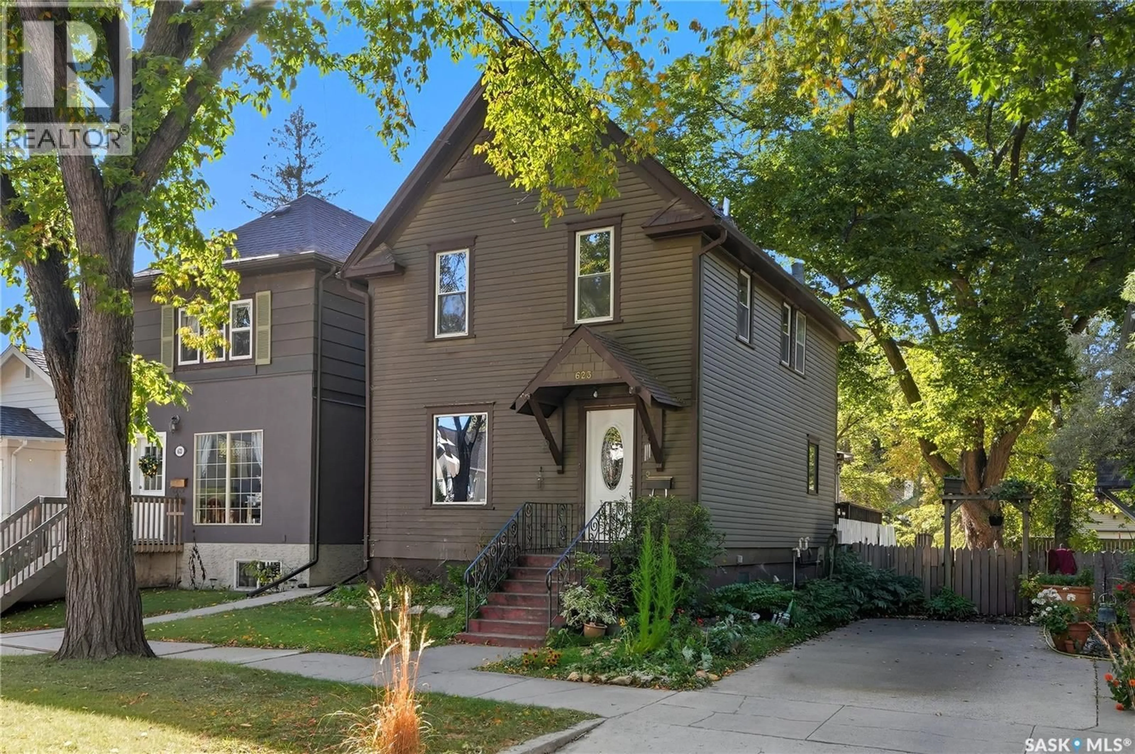 Home with brick exterior material, street for 623 8TH AVENUE, Saskatoon Saskatchewan S7K2W7
