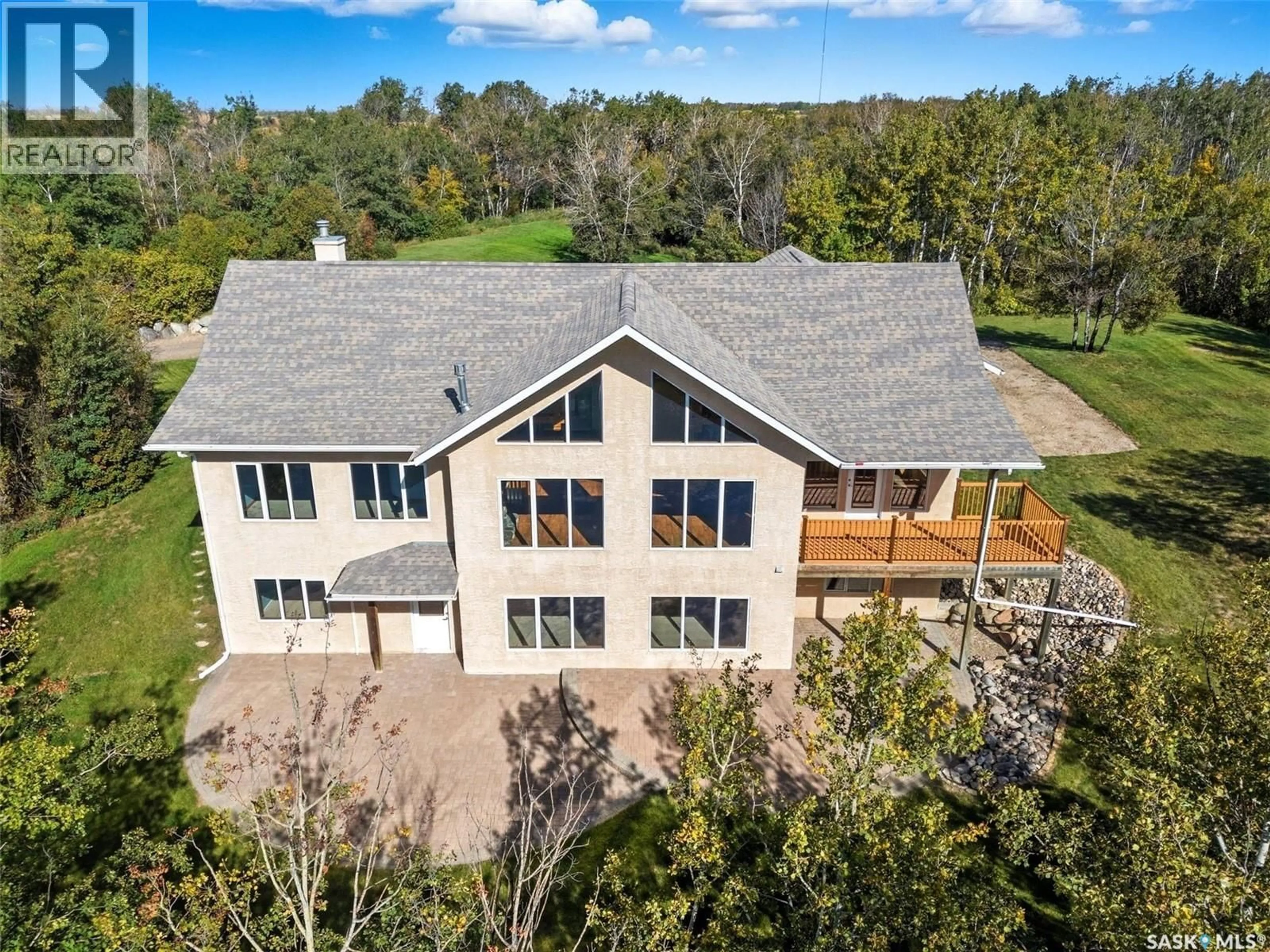 A pic from outside/outdoor area/front of a property/back of a property/a pic from drone, unknown for 25 DISCOVERY ROAD, Corman Park Rm No. 344 Saskatchewan S7K3J9