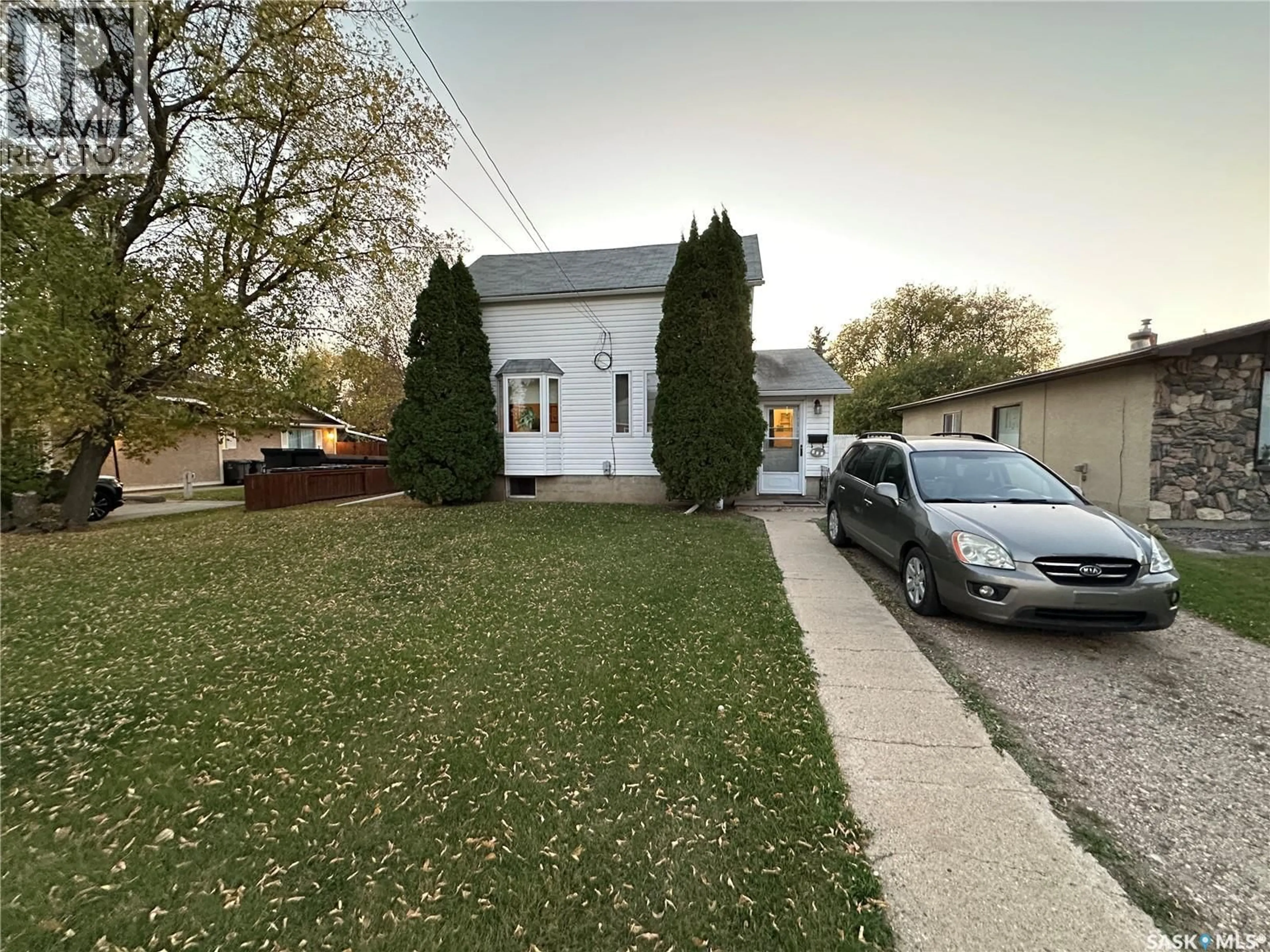 A pic from outside/outdoor area/front of a property/back of a property/a pic from drone, street for 408 5TH AVENUE, Rosthern Saskatchewan S0K3R0