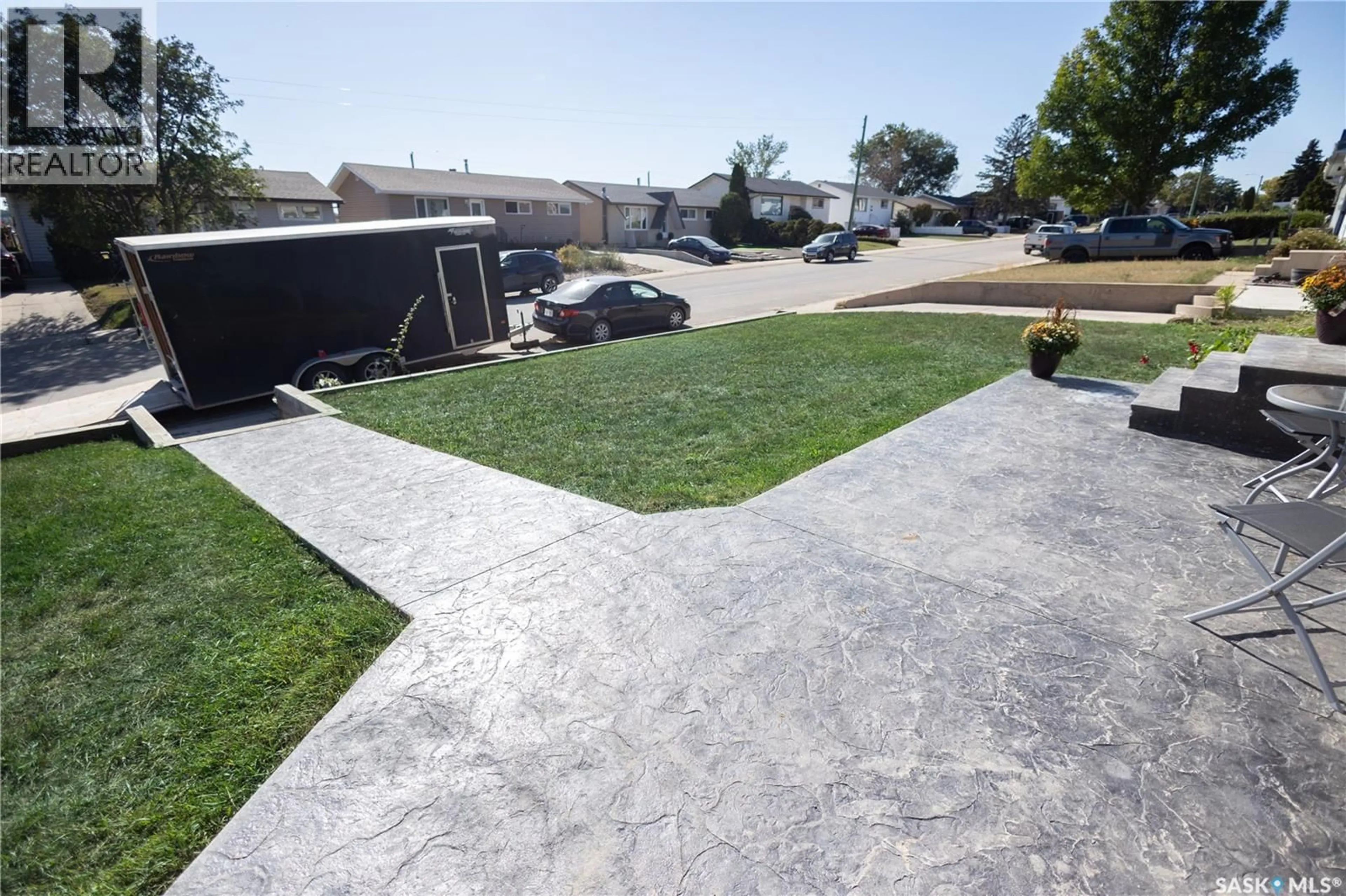 Patio, street for 1308 STADACONA STREET, Moose Jaw Saskatchewan S6H6M9