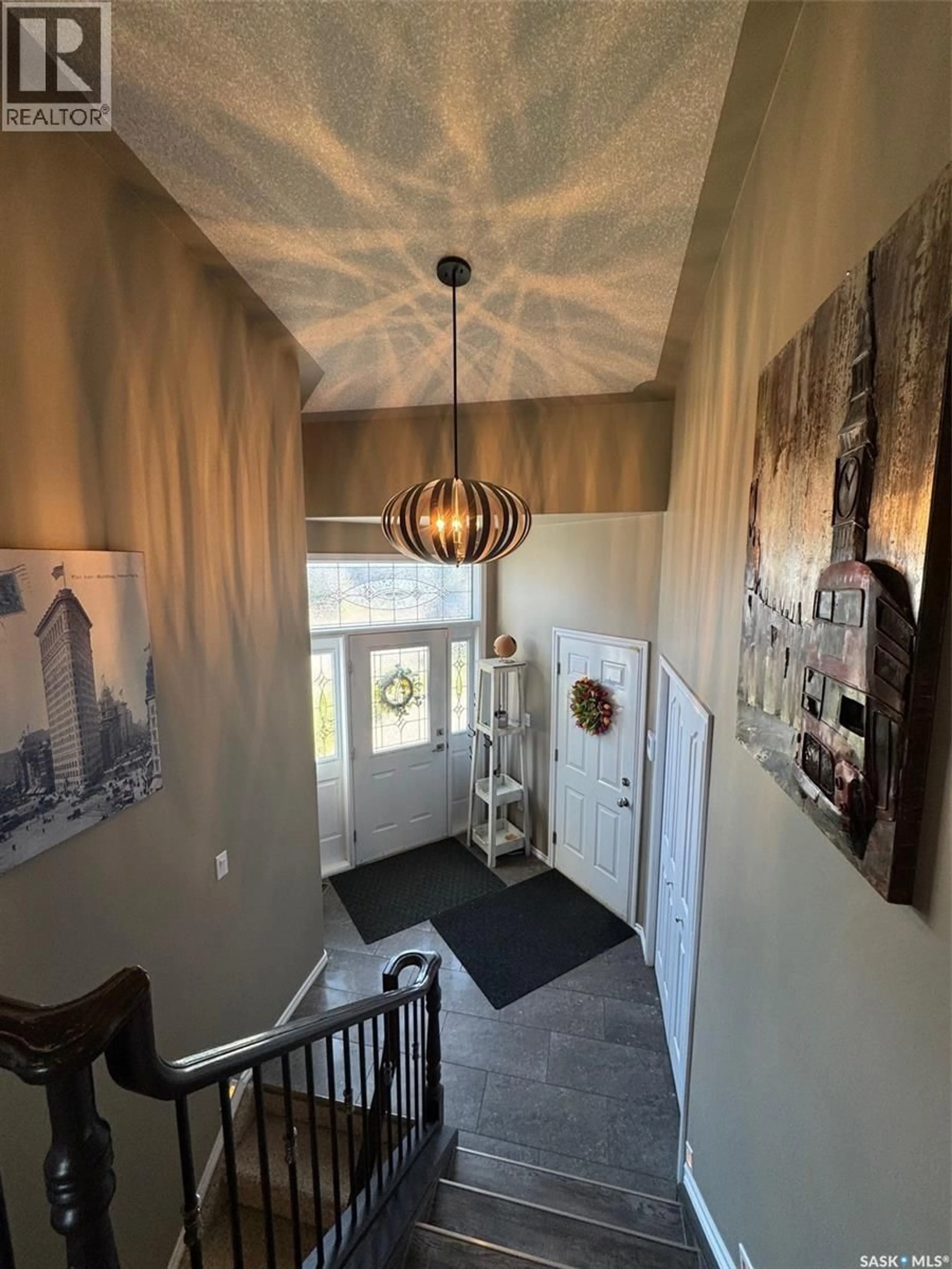 Indoor entryway for 175 JANET PLACE, Battleford Saskatchewan S0M0E0