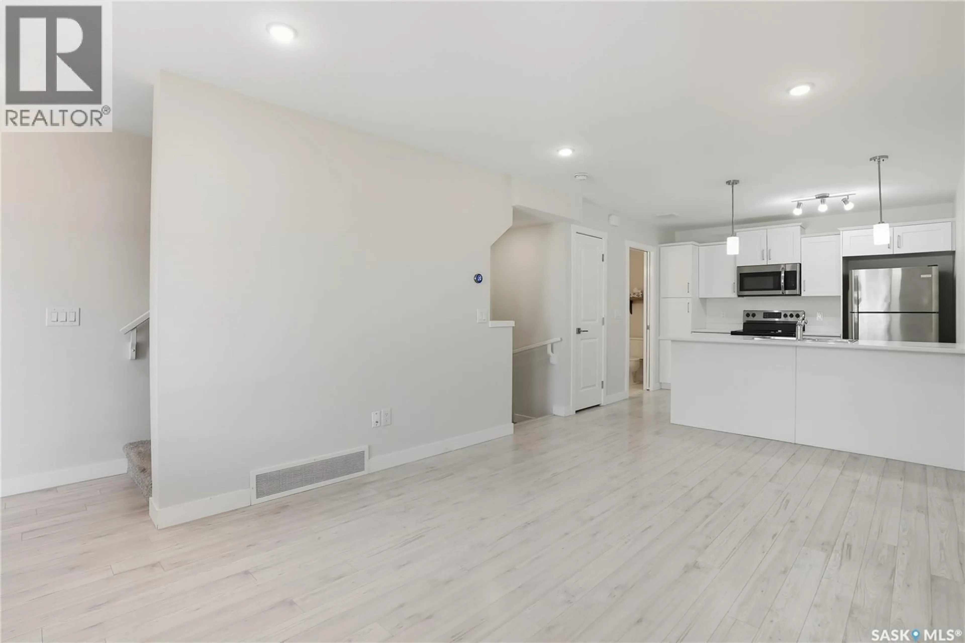 A pic of a room for 210 315 DICKSON CRESCENT, Saskatoon Saskatchewan S7T0Z1