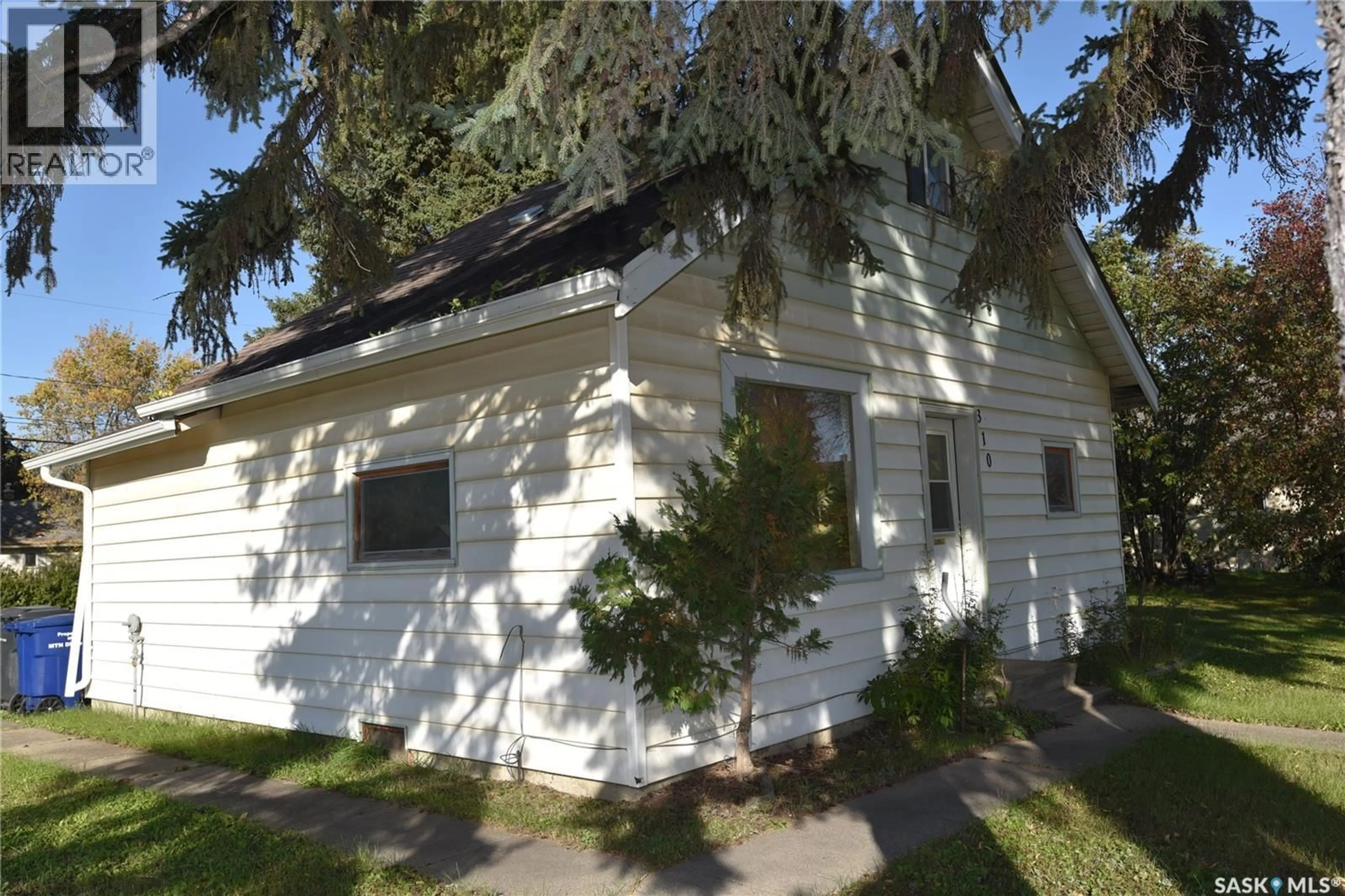 Home with vinyl exterior material, street for 310 MAIN STREET, White Fox Saskatchewan S0J3B0