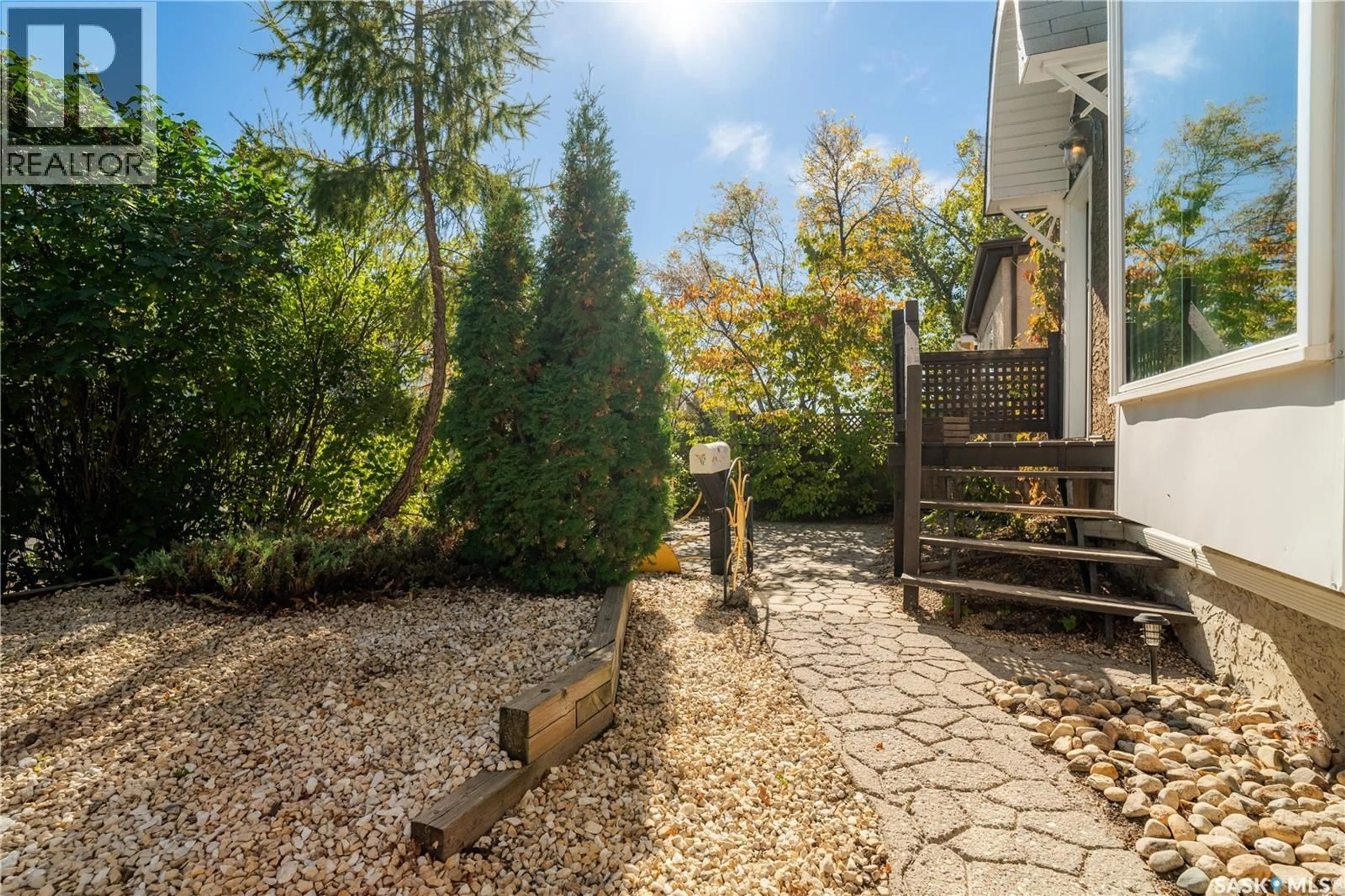 Patio, street for 2256 PASQUA STREET, Regina Saskatchewan S4T4M4
