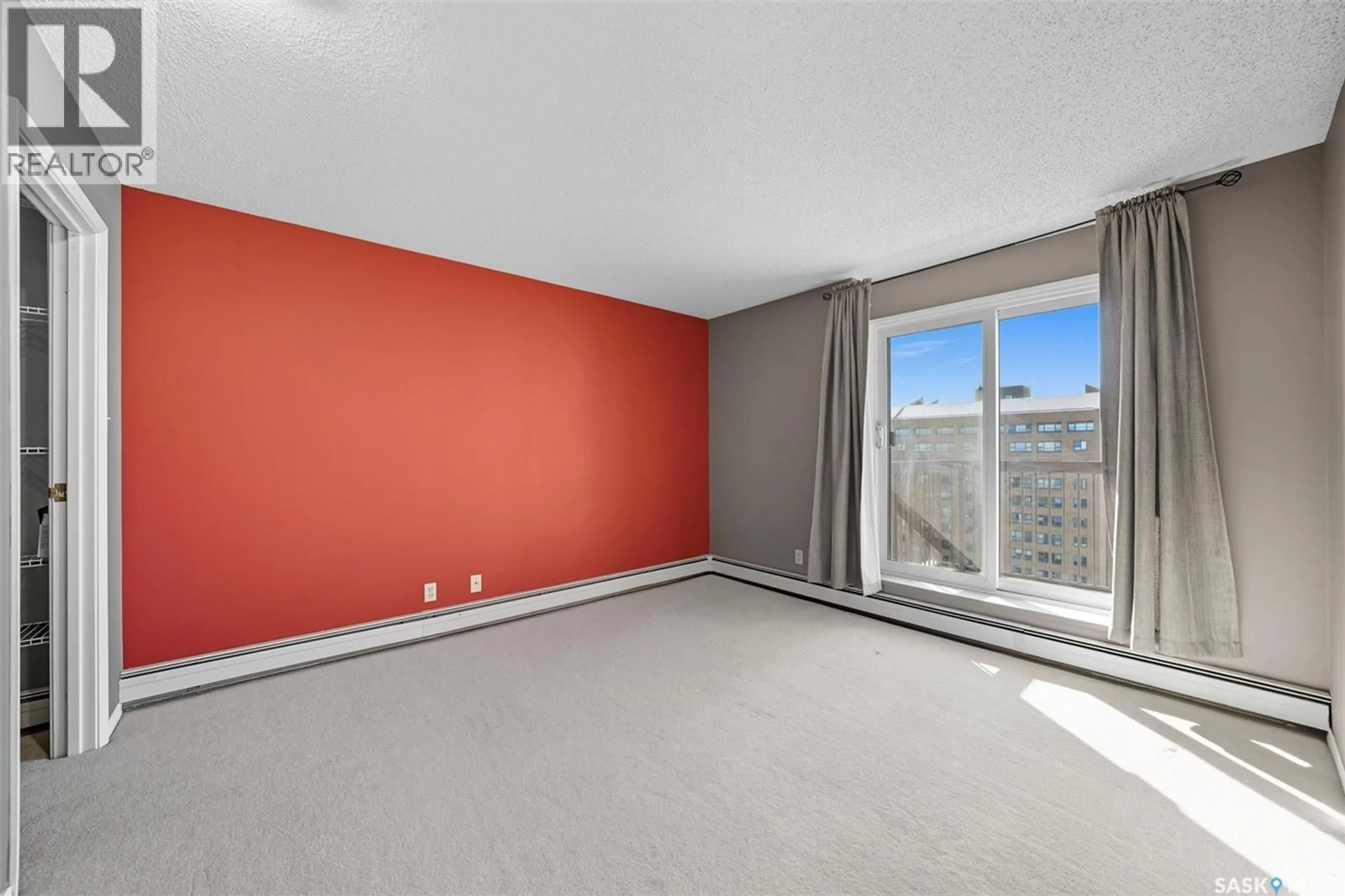 A pic of a room for N - 1706 311 6TH AVENUE, Saskatoon Saskatchewan S7K7A9