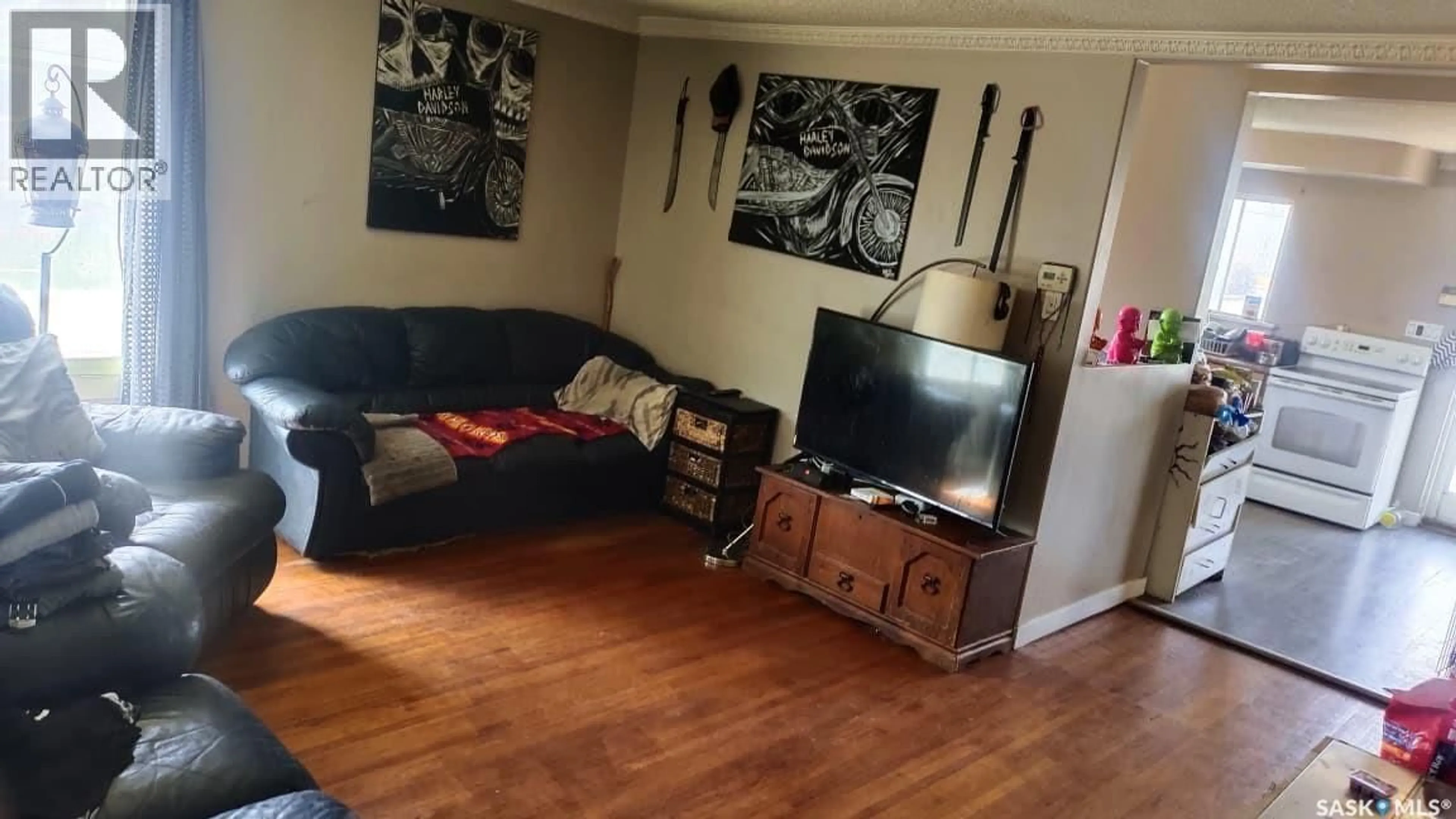 A pic of a room for 978 LINDSAY STREET, Regina Saskatchewan S4N3A6