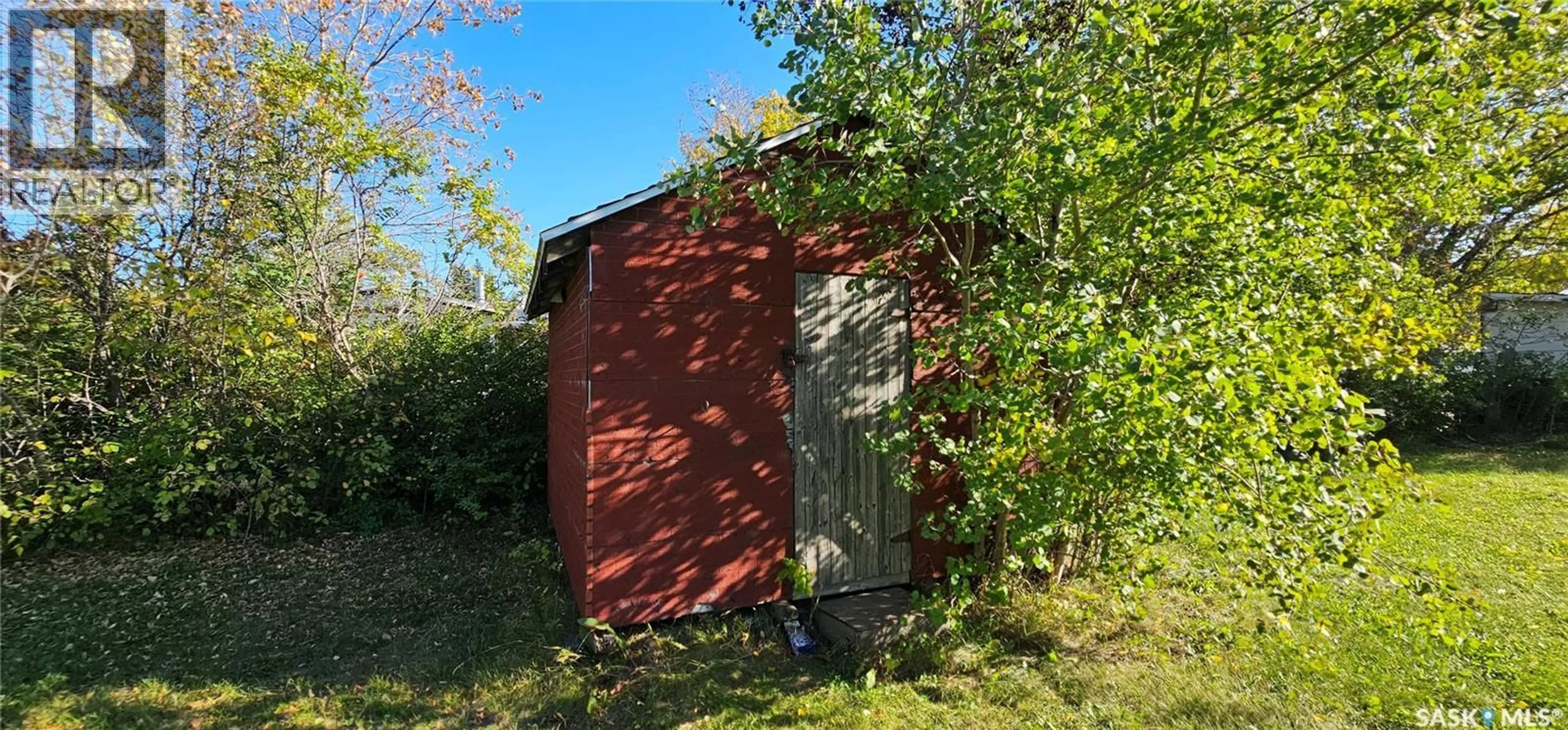 Shed for 121 4TH AVENUE, Kelvington Saskatchewan S0E1W0