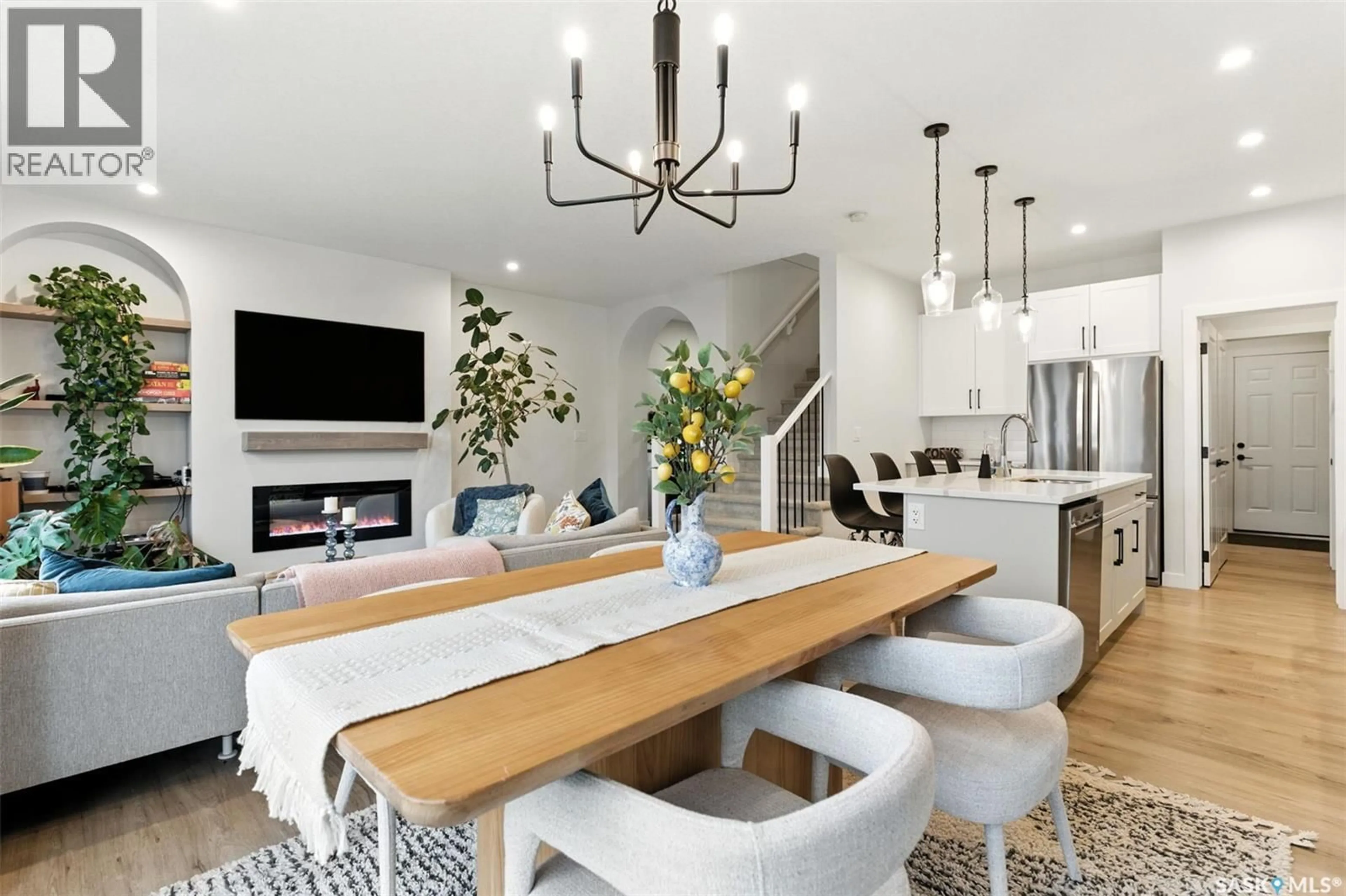 Open concept kitchen, unknown for 227 PRASAD MANOR, Saskatoon Saskatchewan S7V1L4