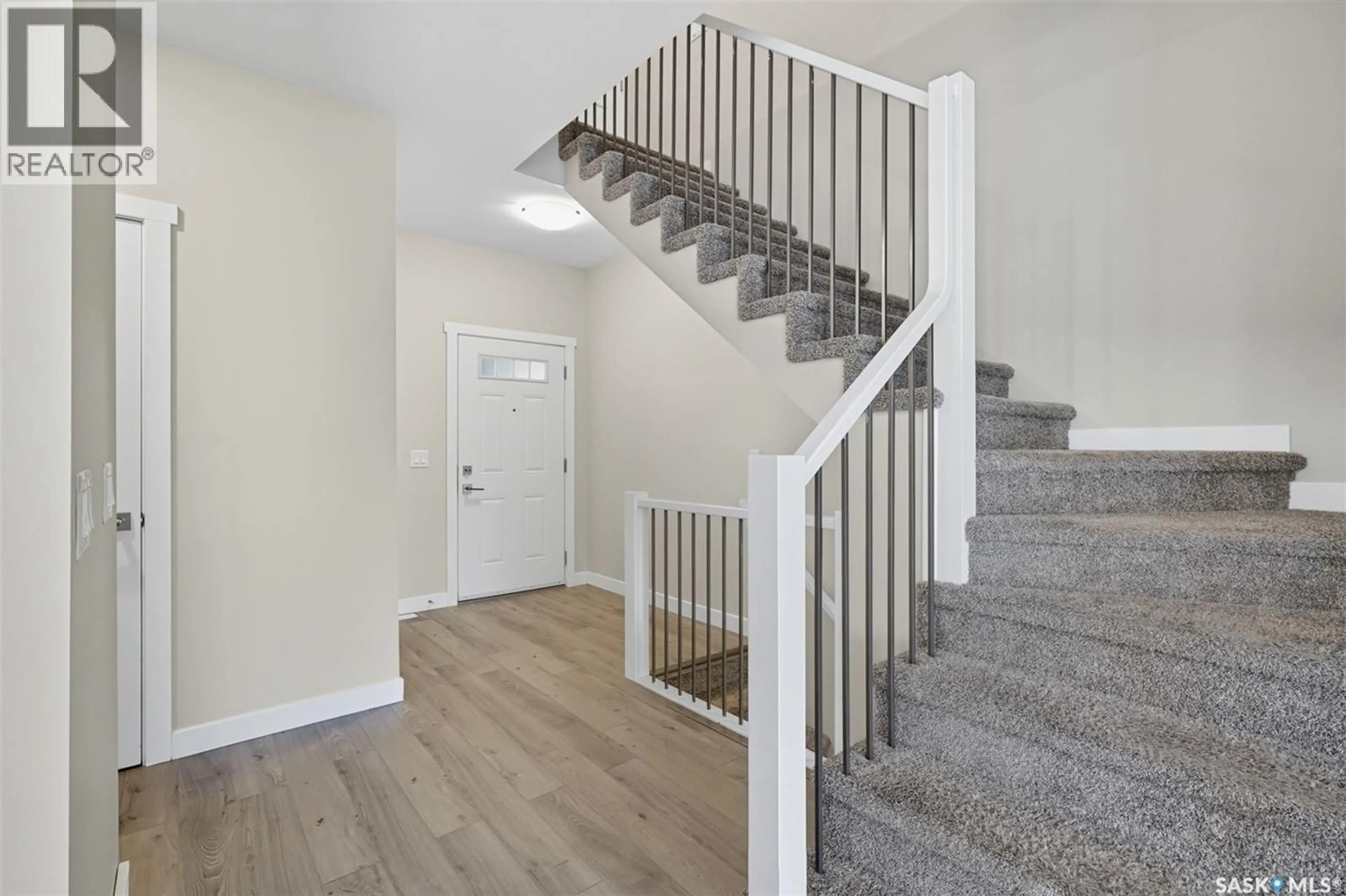 Unknown for 315 - 127 DICKSON CRESCENT, Saskatoon Saskatchewan S7T0Z1