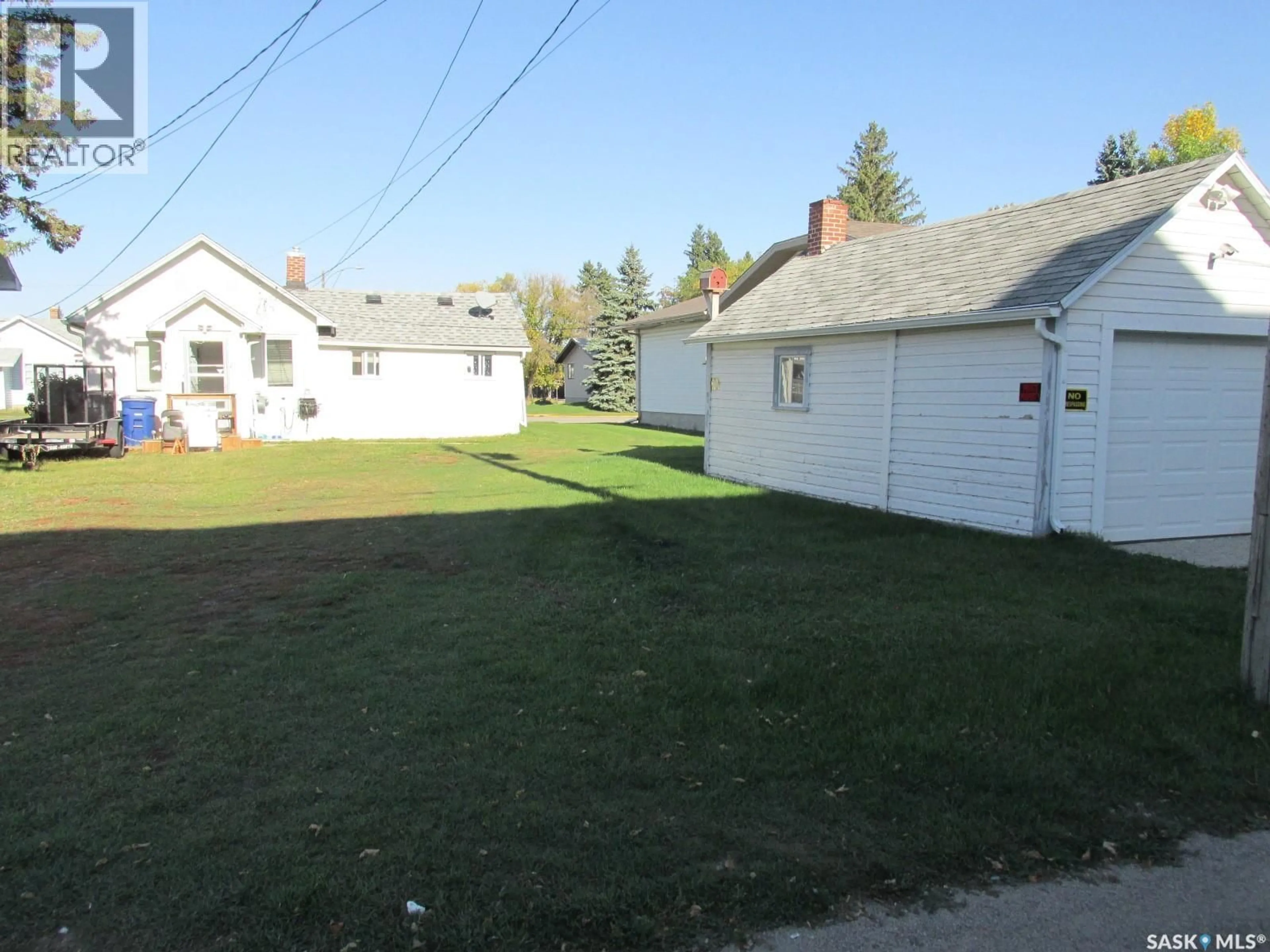 Unknown for 214 2ND STREET, Nipawin Saskatchewan S0E1E0
