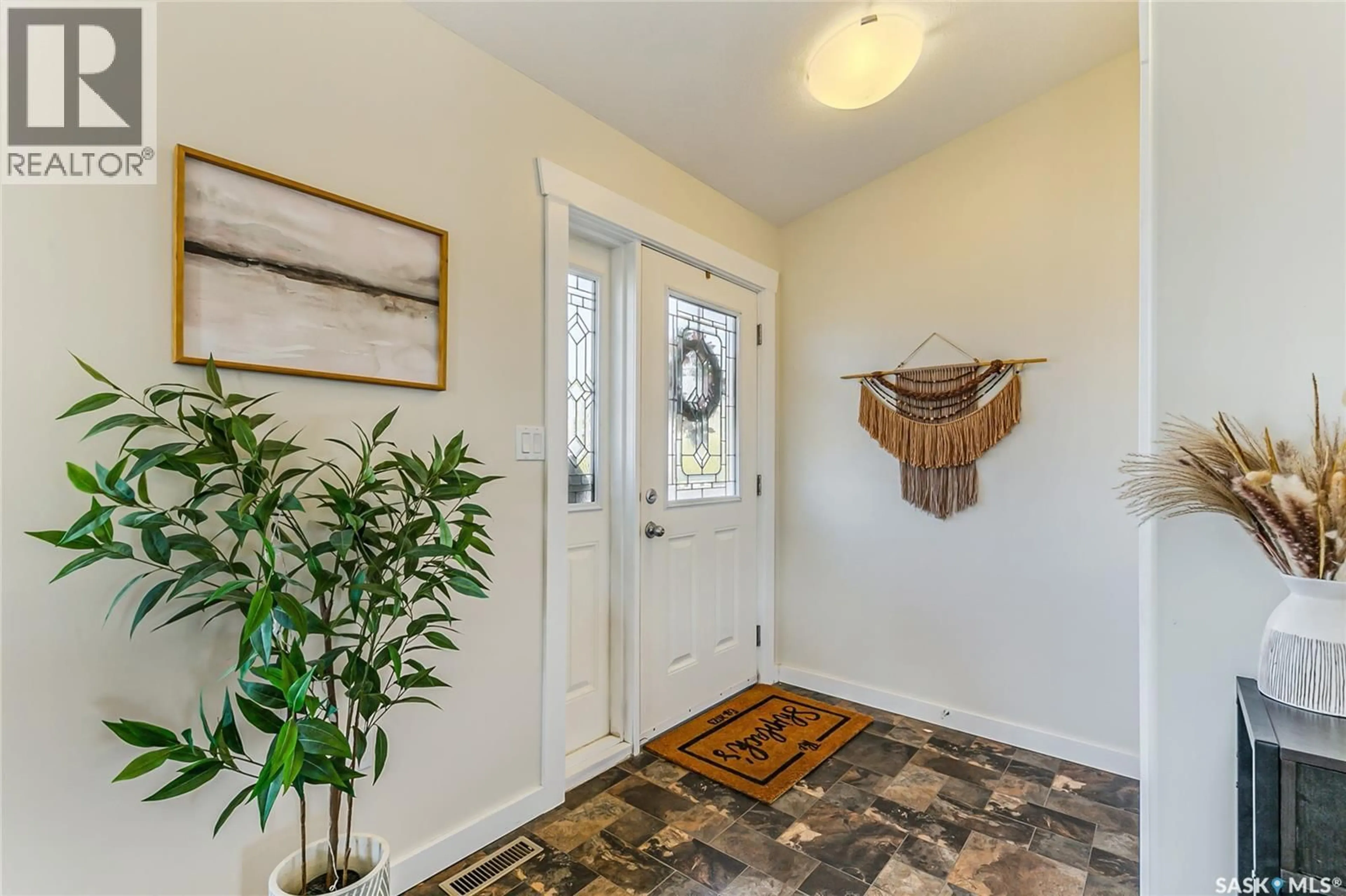 Indoor entryway for 209 CARTER STREET, Mclean Saskatchewan S0G3E0