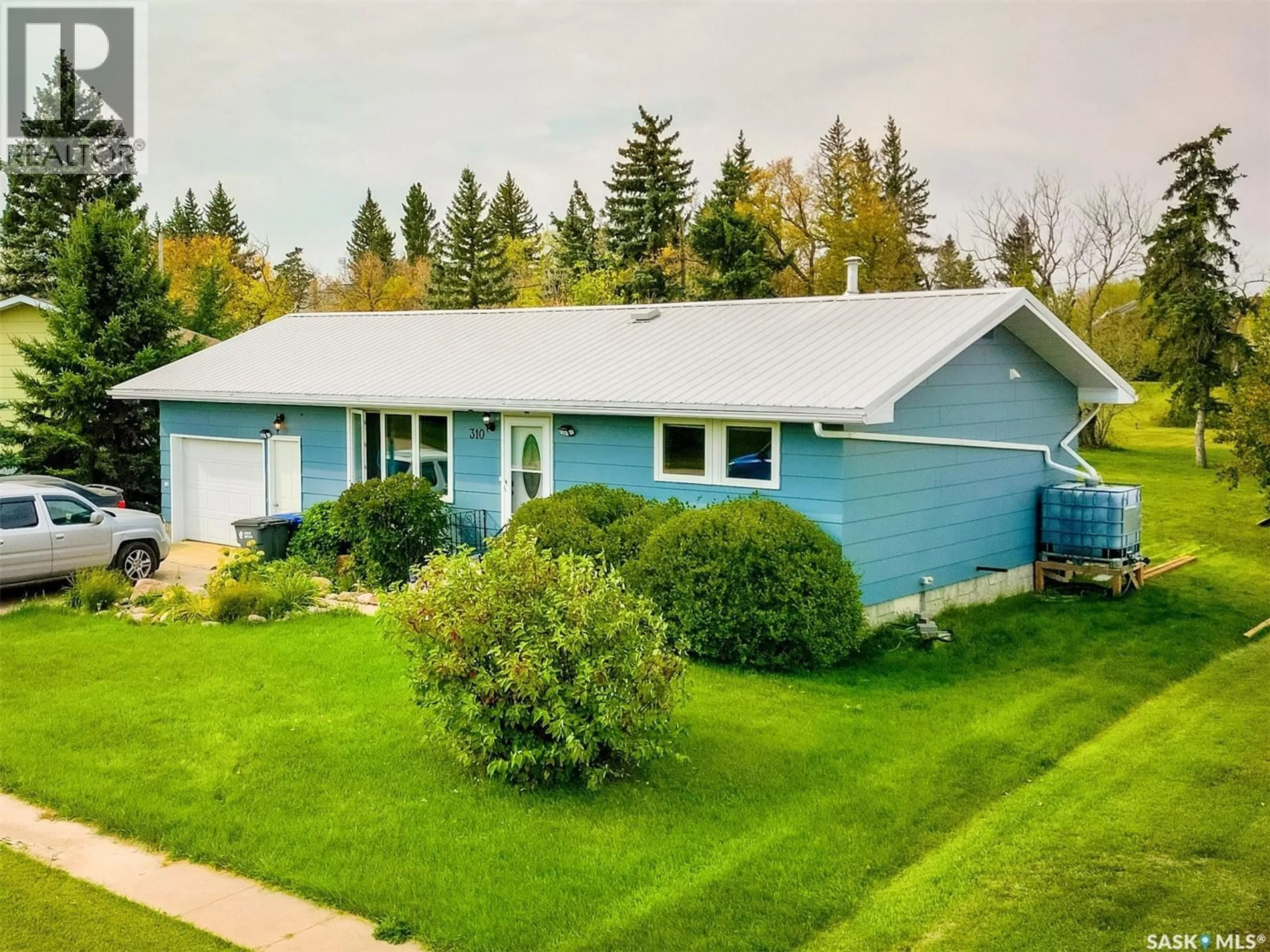 A pic from outside/outdoor area/front of a property/back of a property/a pic from drone, street for 310 MAIN STREET, Abernethy Saskatchewan S0A0V0