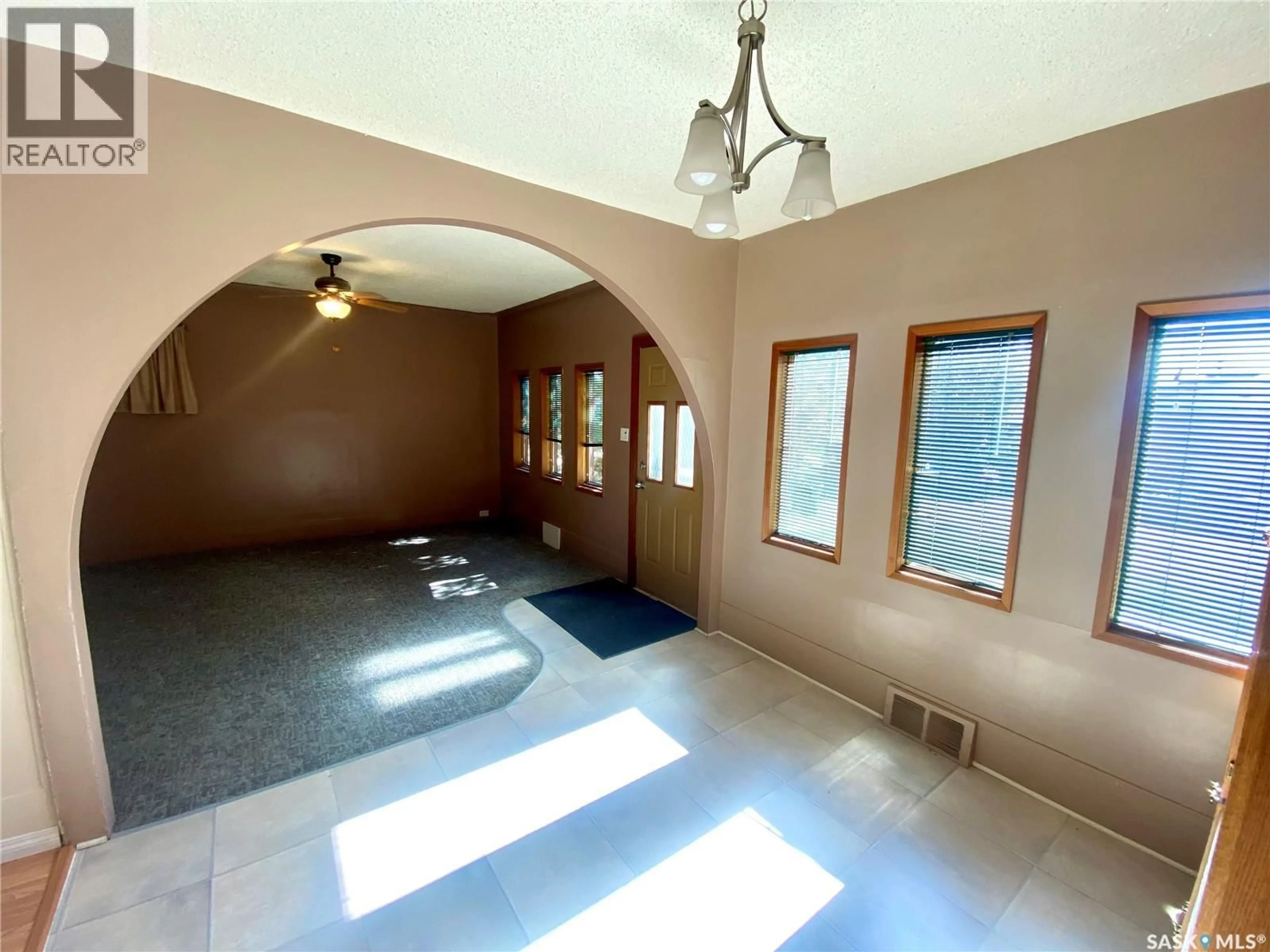A pic of a room for 505 2ND STREET, Estevan Saskatchewan S4A0K6