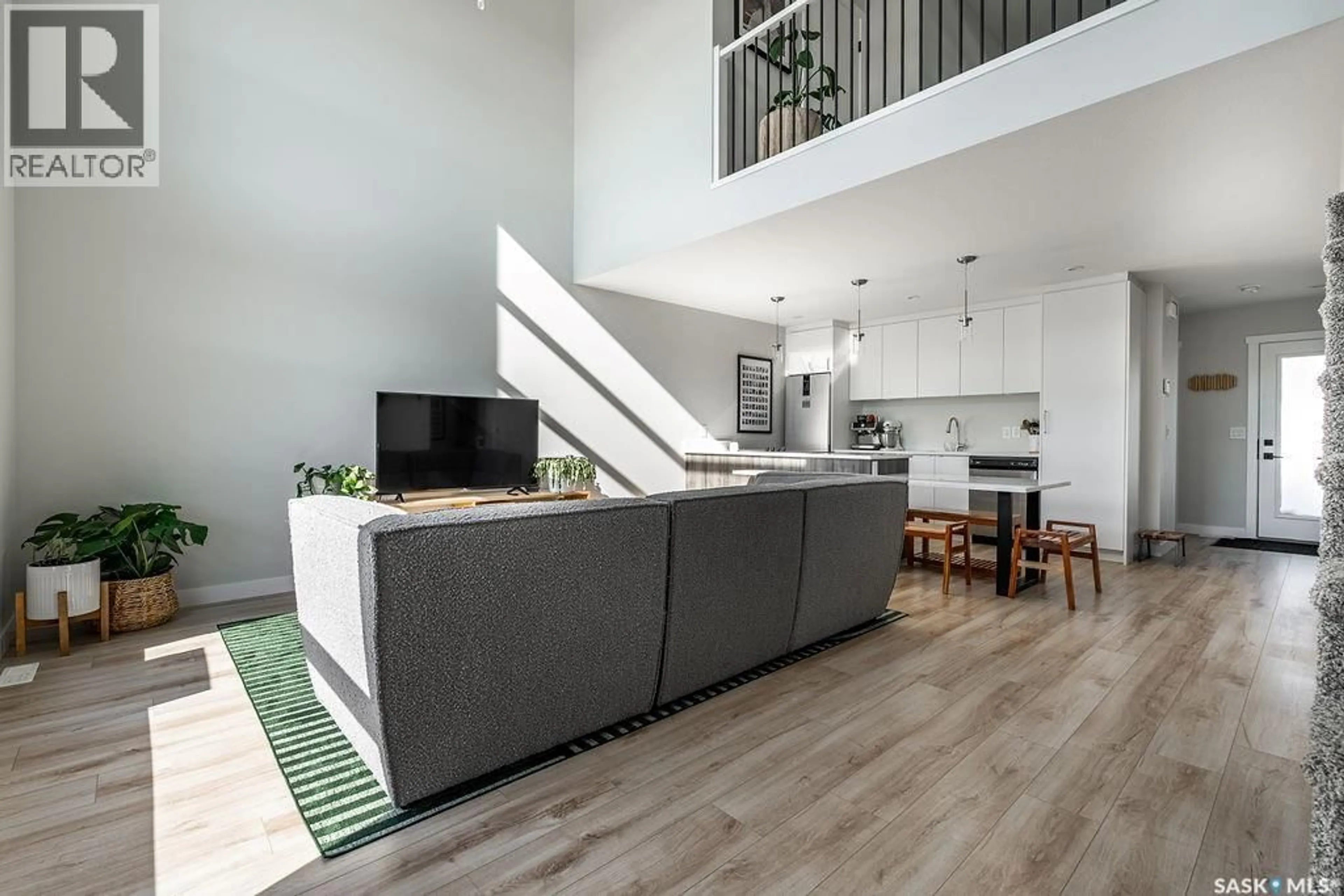 Open concept kitchen, unknown for 143 WESTFIELD ROAD, Saskatoon Saskatchewan S7V0T5