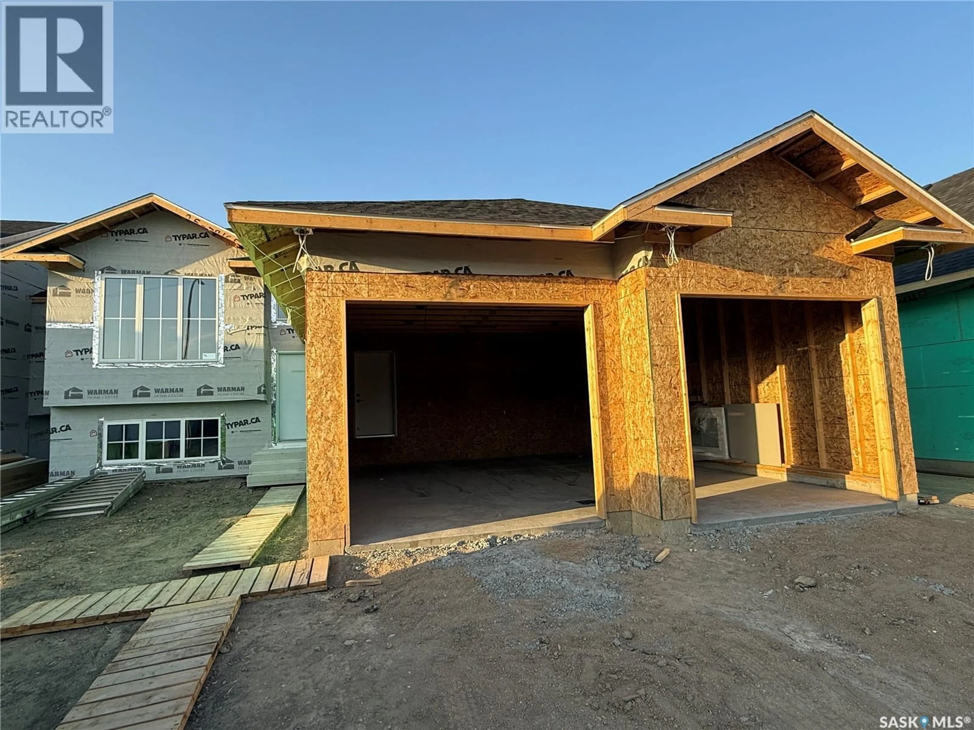 Indoor garage for 822 WOODS CRESCENT, Warman Saskatchewan S0K4S0