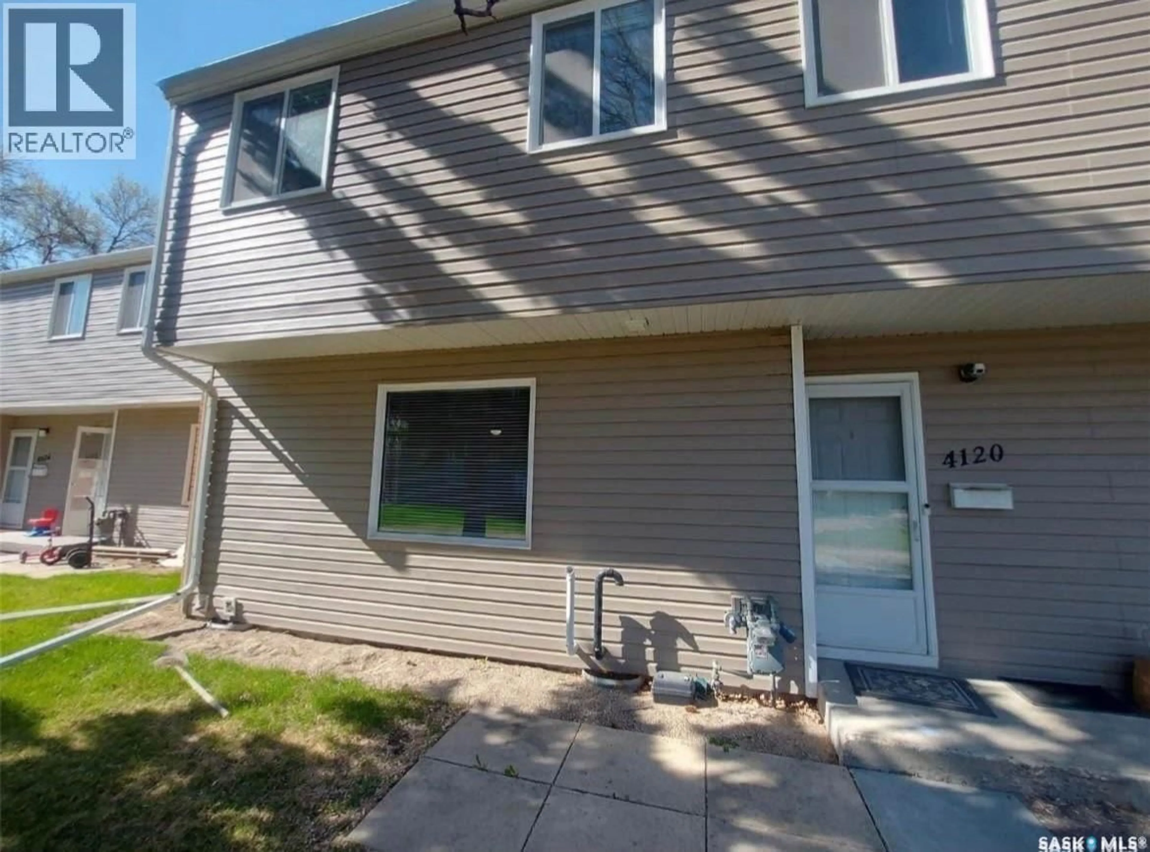 Home with vinyl exterior material, street for 4120 CASTLE ROAD, Regina Saskatchewan S4S6A4