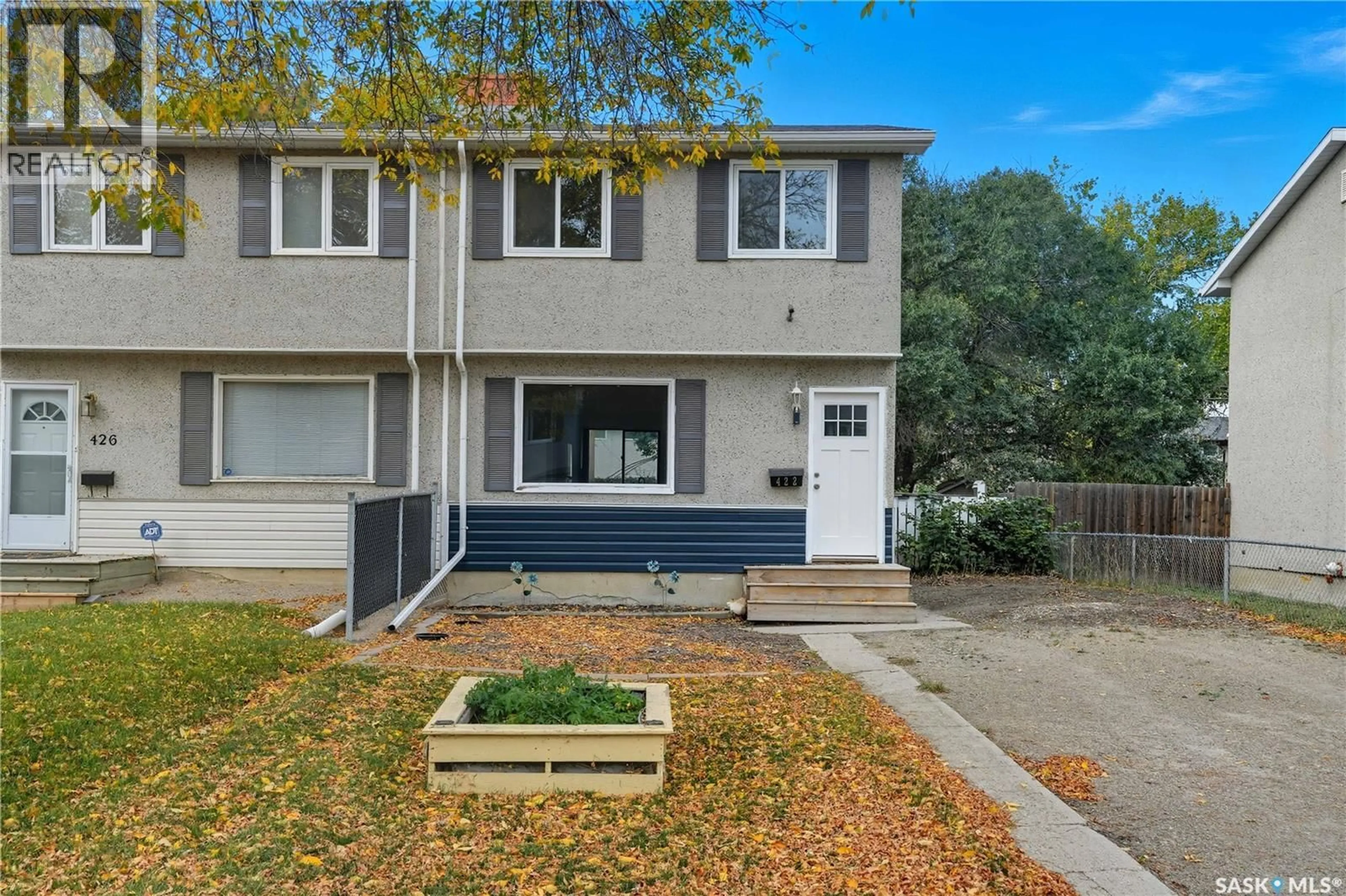Home with vinyl exterior material, street for 422 ROYAL STREET, Regina Saskatchewan S4R4Y6