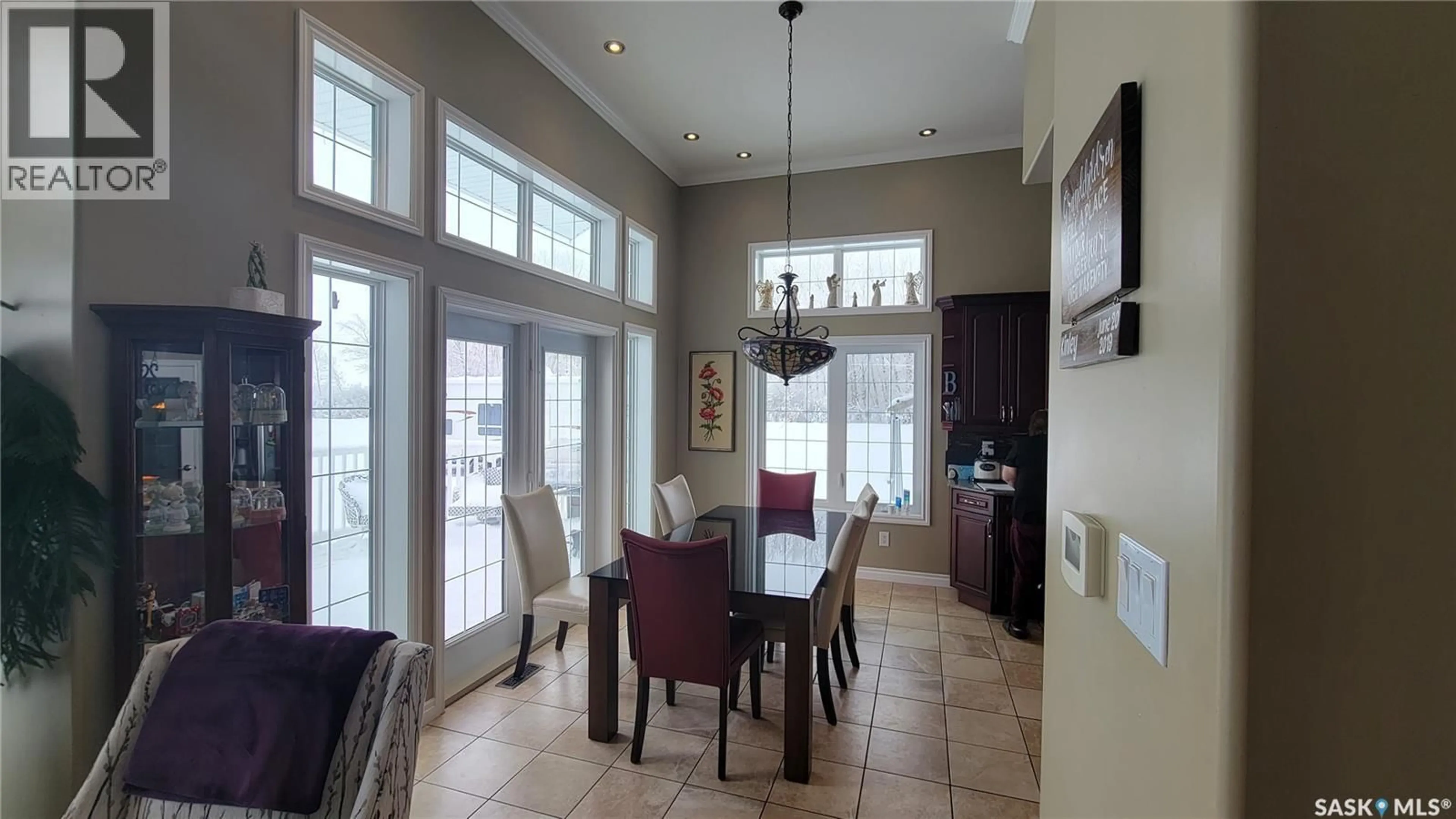 Dining room, ceramic/tile floor for E - 408 5TH STREET, Wilkie Saskatchewan S0K4W0