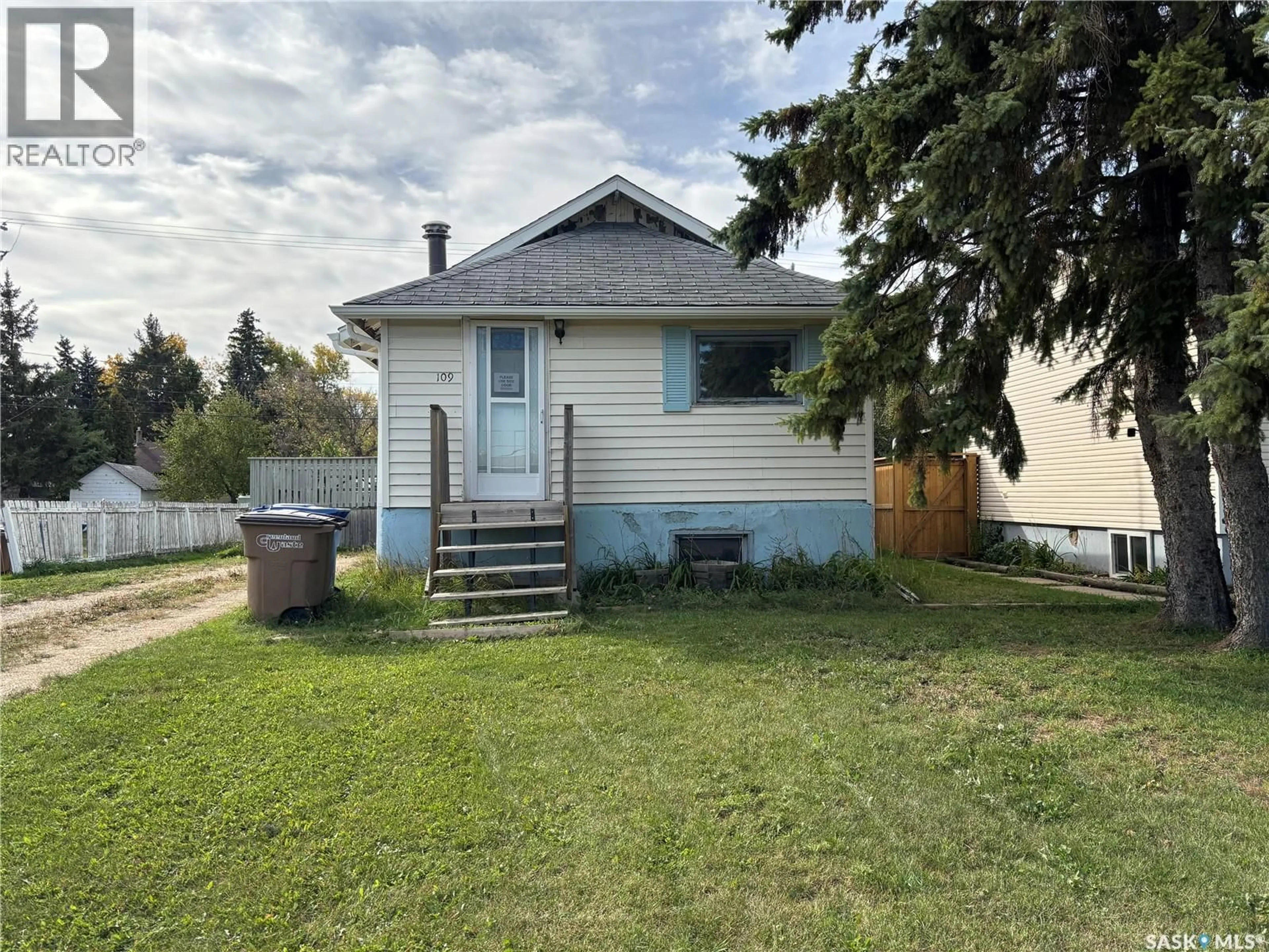 Unknown for 109 BURNS AVENUE, Melfort Saskatchewan S0E1A0