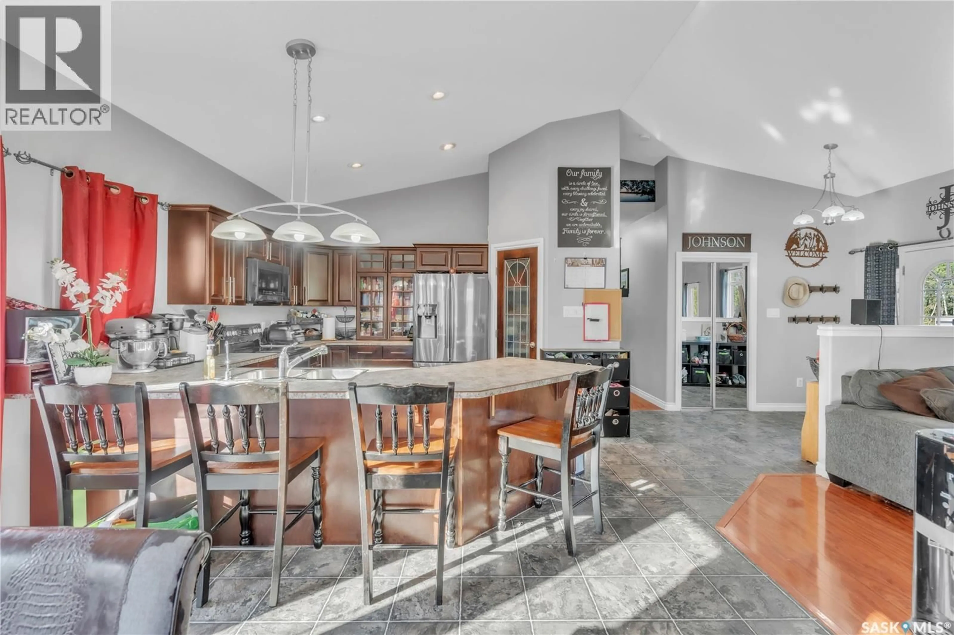 Open concept kitchen, ceramic/tile floor for 61476 RR 3263, Beaver River Rm No. 622 Saskatchewan S0M2K0