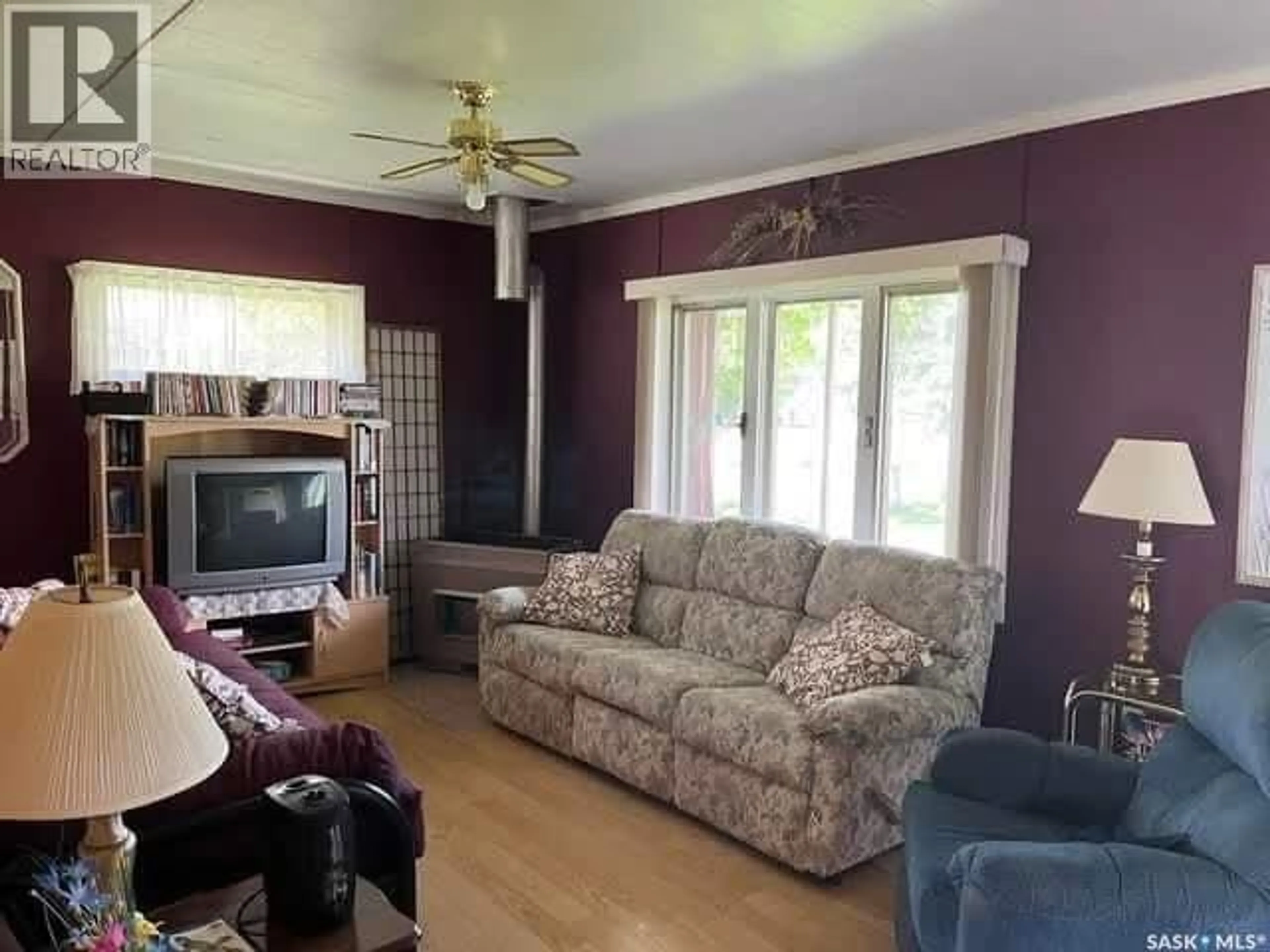 Living room with furniture, unknown for 113 FOSTER STREET, Lakeland Rm No. 521 Saskatchewan S0J0N0