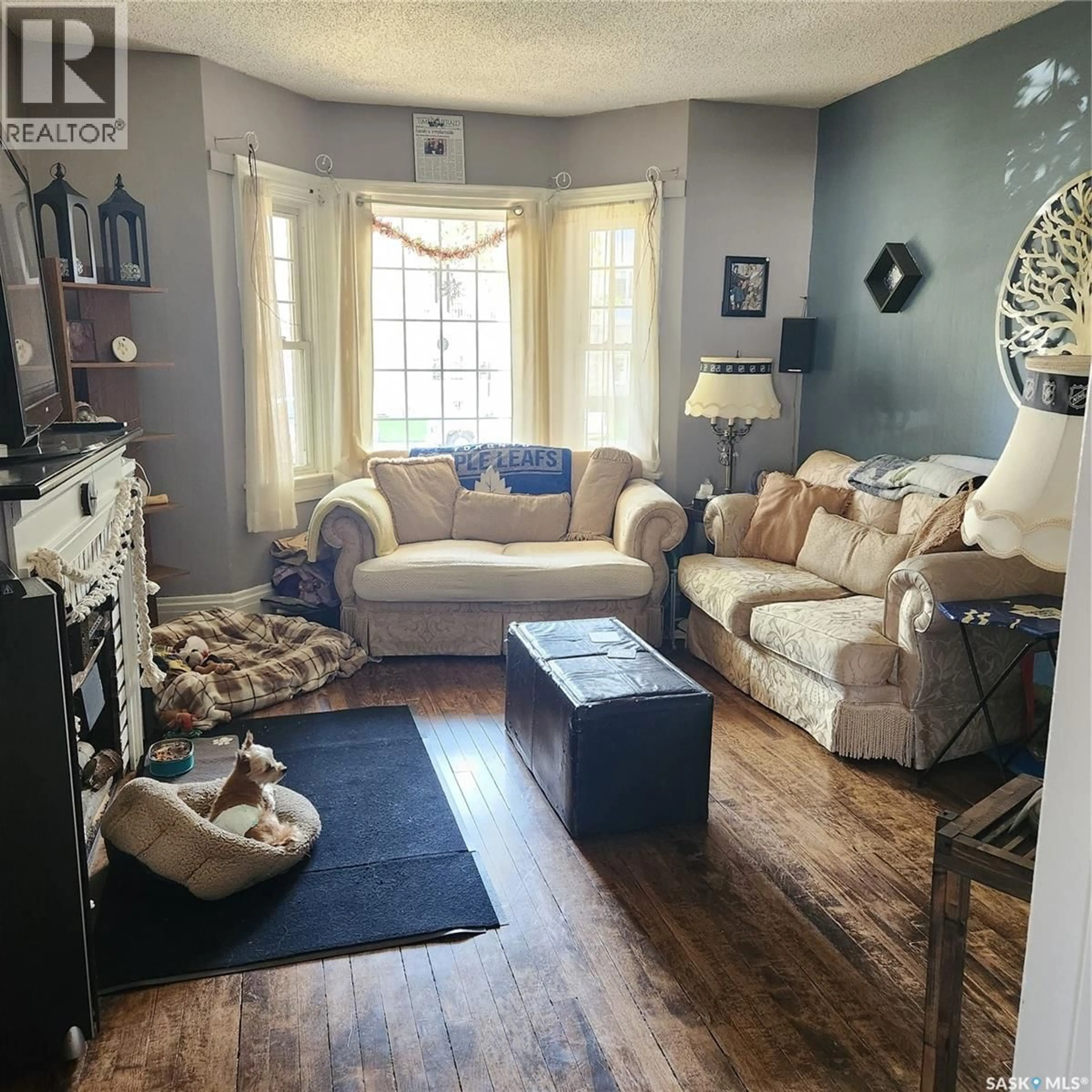 Living room with furniture, unknown for 358-364 STADACONA STREET, Moose Jaw Saskatchewan S6H1Z6