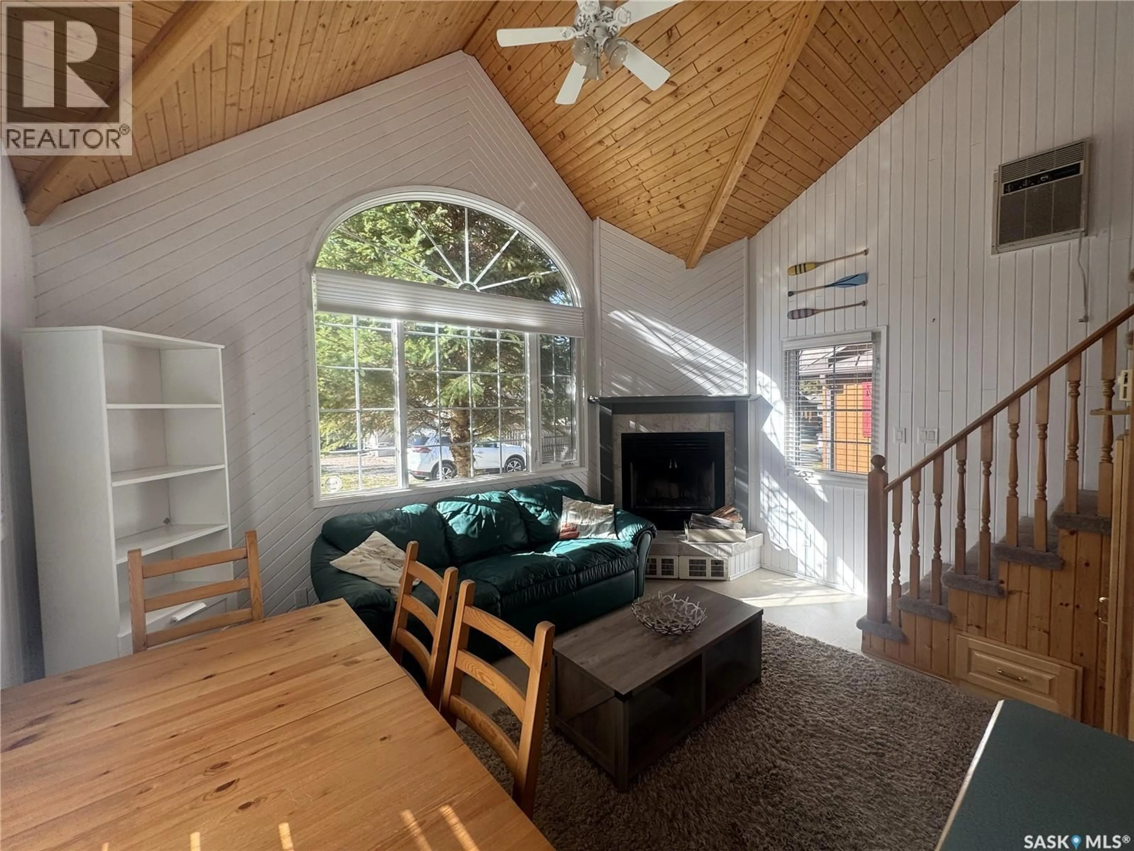 Living room with furniture, wood/laminate floor for 1530 JAY, Prince Albert National Park Saskatchewan S0J2Y0