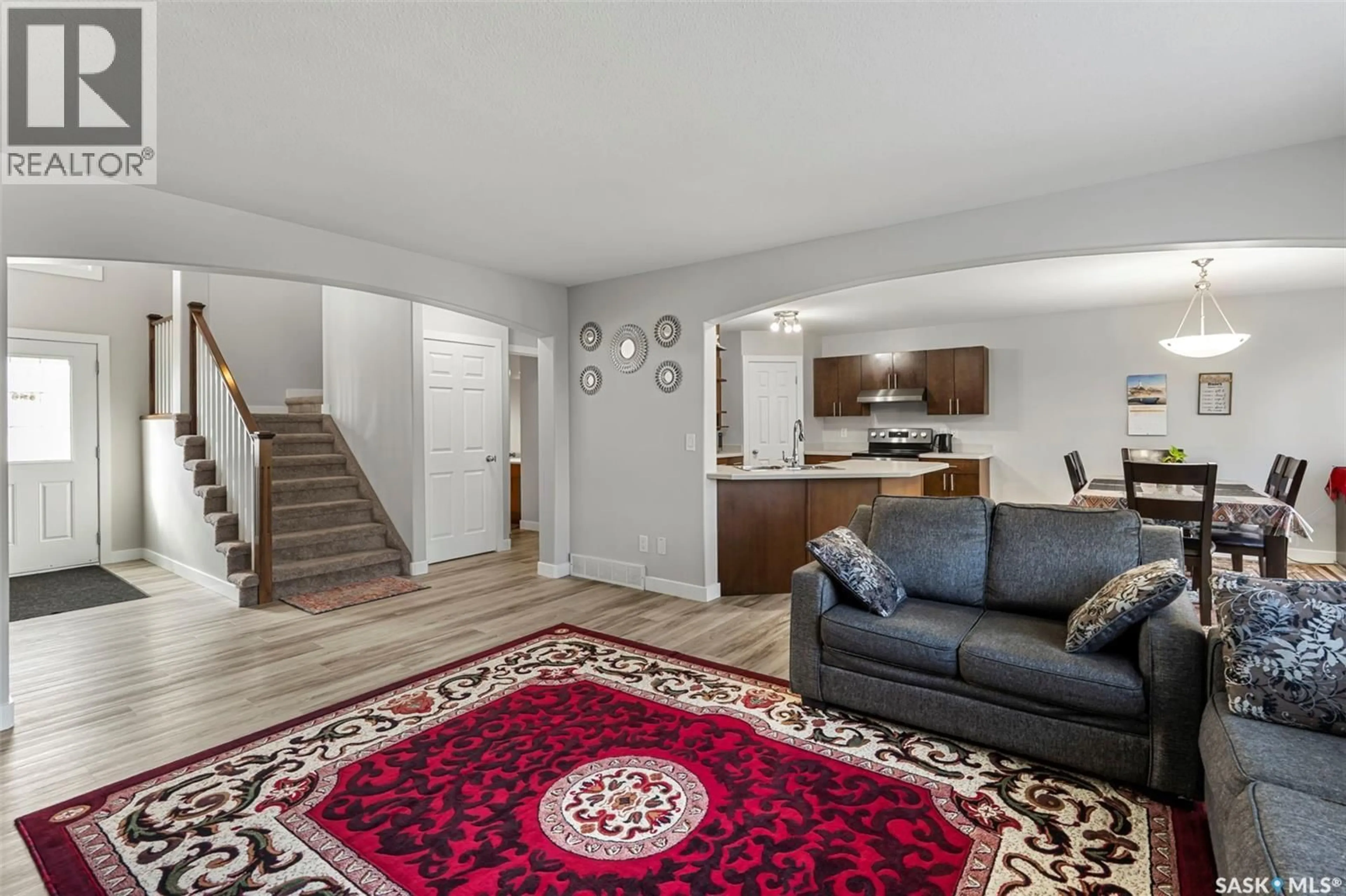 Living room with furniture, unknown for 127 DULMAGE CRESCENT, Saskatoon Saskatchewan S7T0C7
