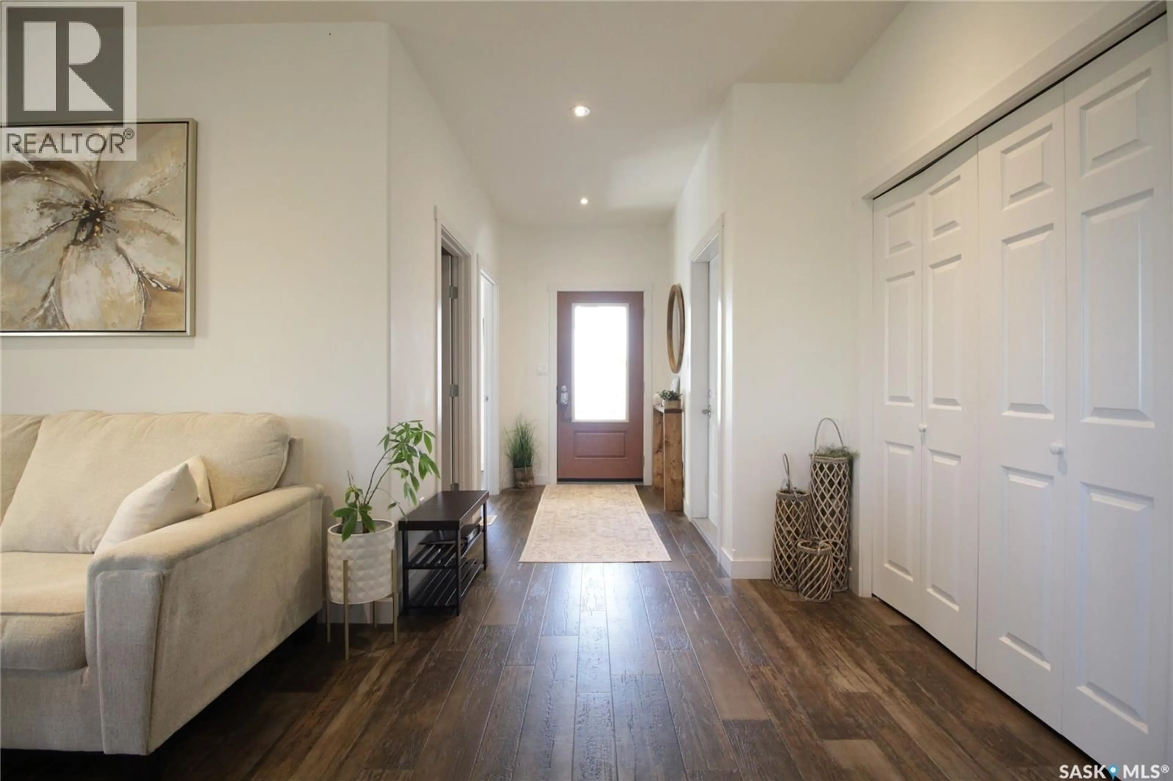 Indoor entryway for 115A DORCHESTER PLACE, Moosomin Saskatchewan S0G3N0