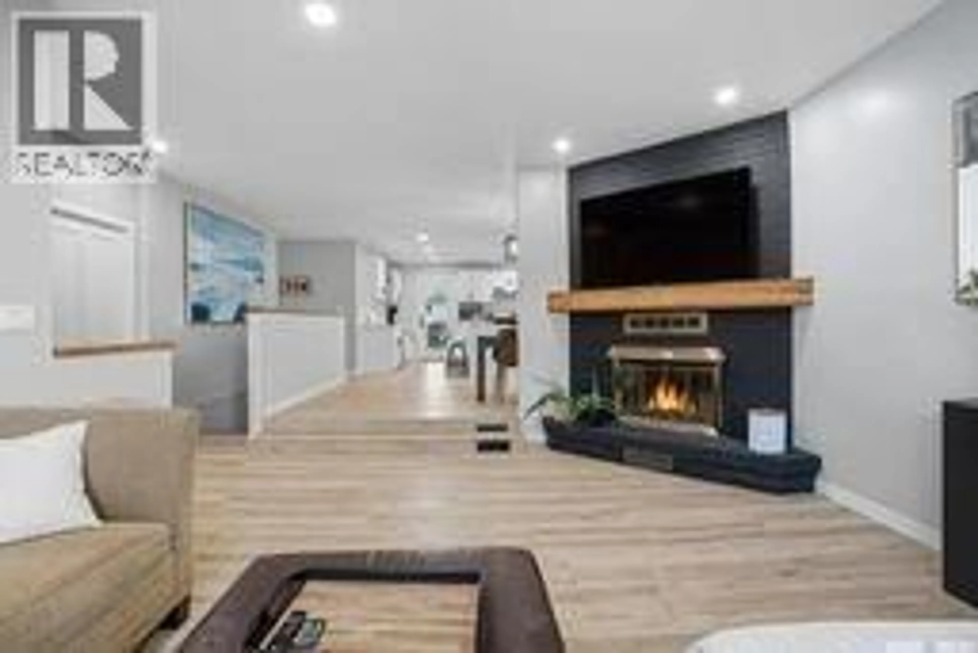 Unknown for 1227 RADWAY STREET, Regina Saskatchewan S4X2Z9