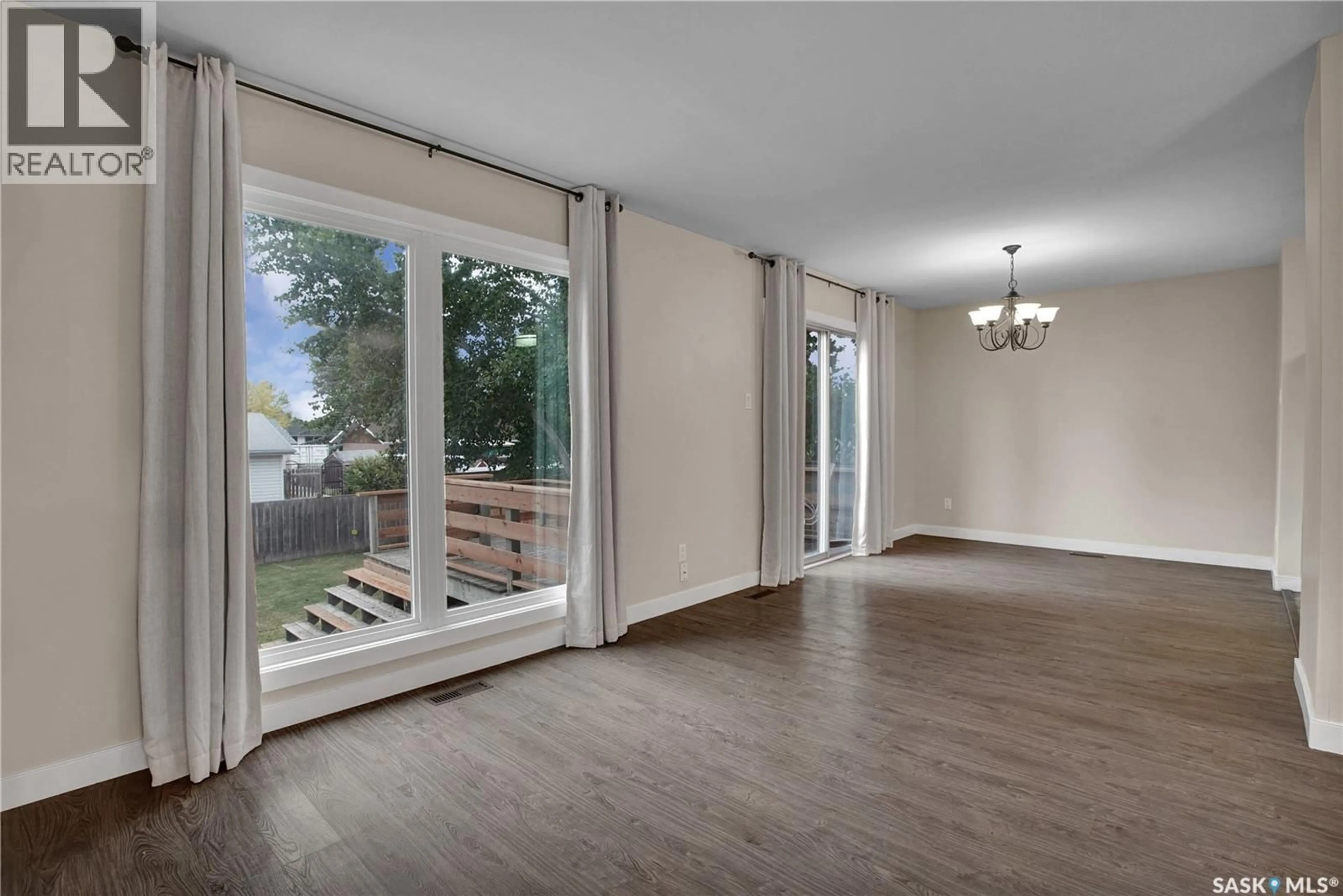 Unknown for 610 GUELPH CRESCENT, Saskatoon Saskatchewan S7H4R6