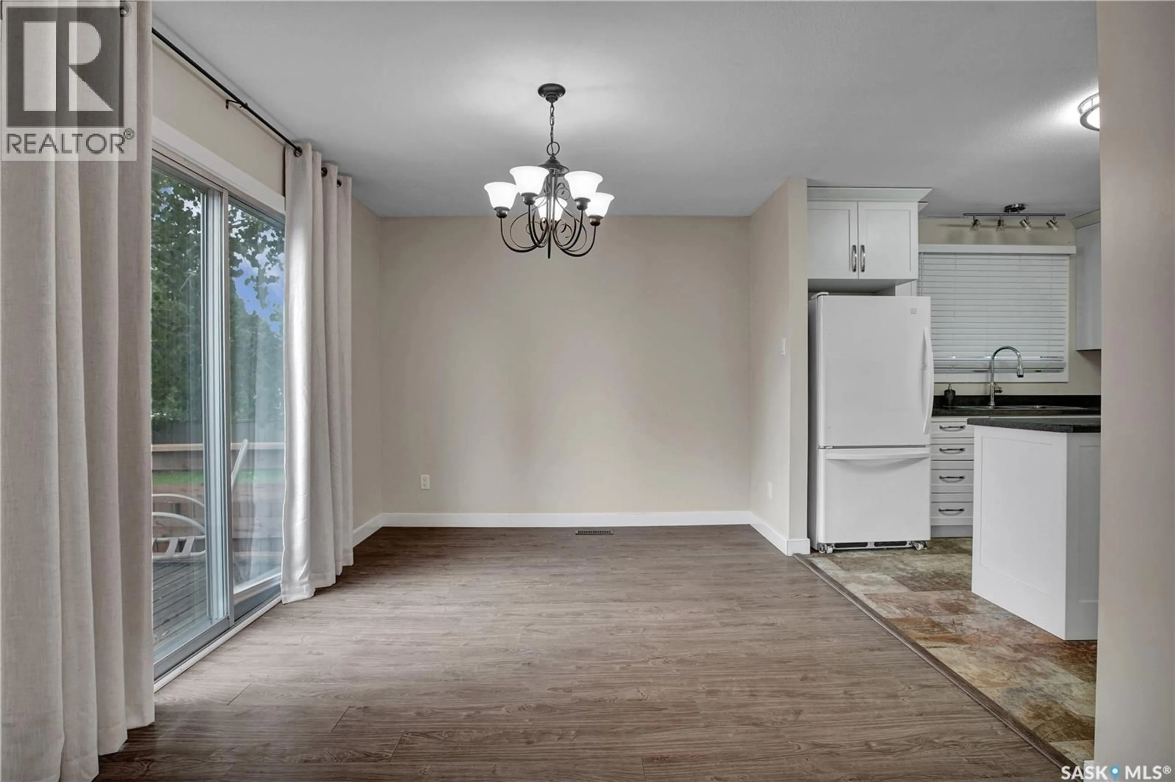 Unknown for 610 GUELPH CRESCENT, Saskatoon Saskatchewan S7H4R6