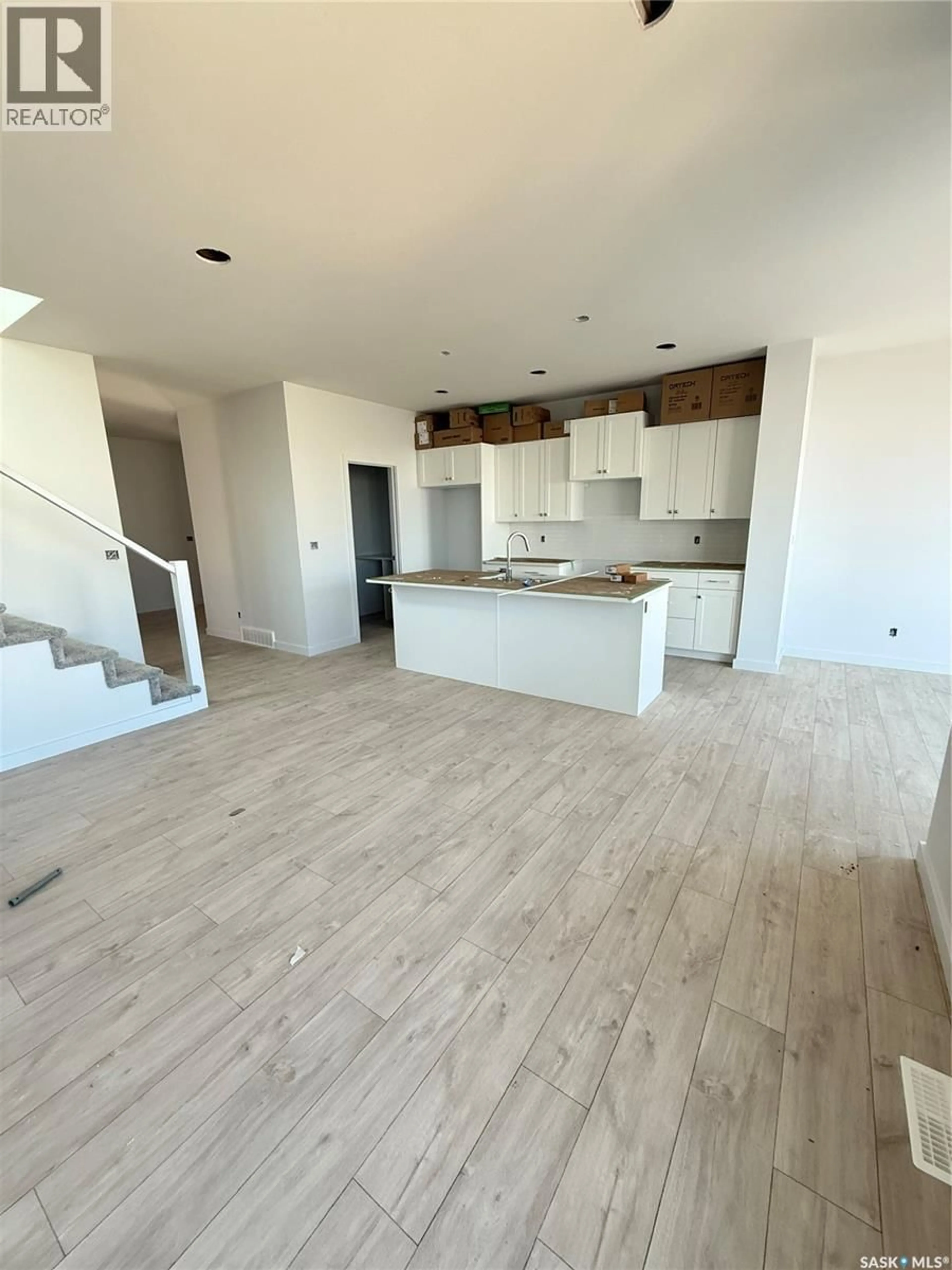 Open concept kitchen, unknown for 163 HAVERSTOCK CRESCENT, Saskatoon Saskatchewan S7W0Y3