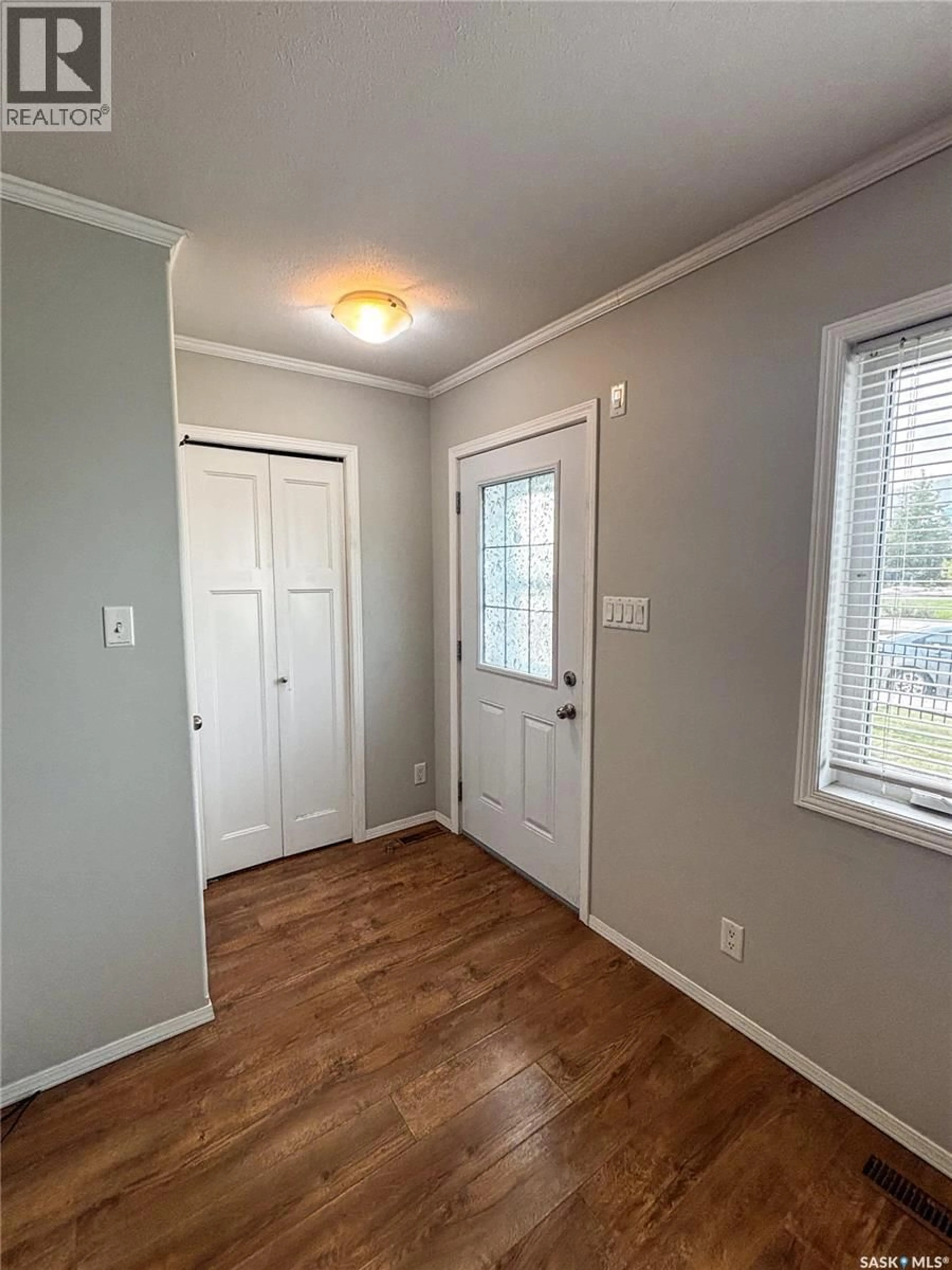 A pic of a room for 803 - 1022 HAMPTON CIRCLE, Saskatoon Saskatchewan S7R0K3