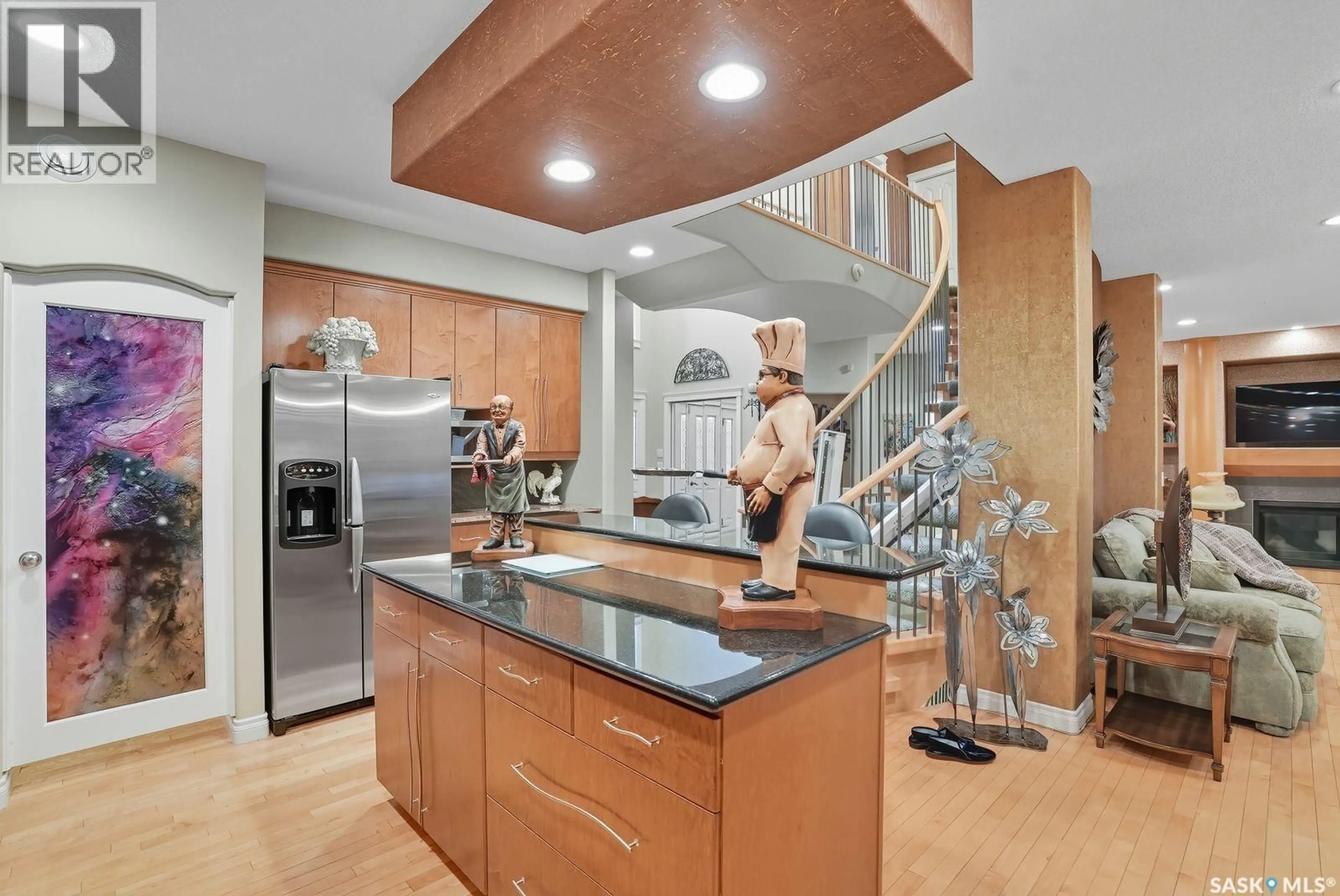Contemporary kitchen, unknown for 603 BROOKHURST COURT, Saskatoon Saskatchewan S7V1E5