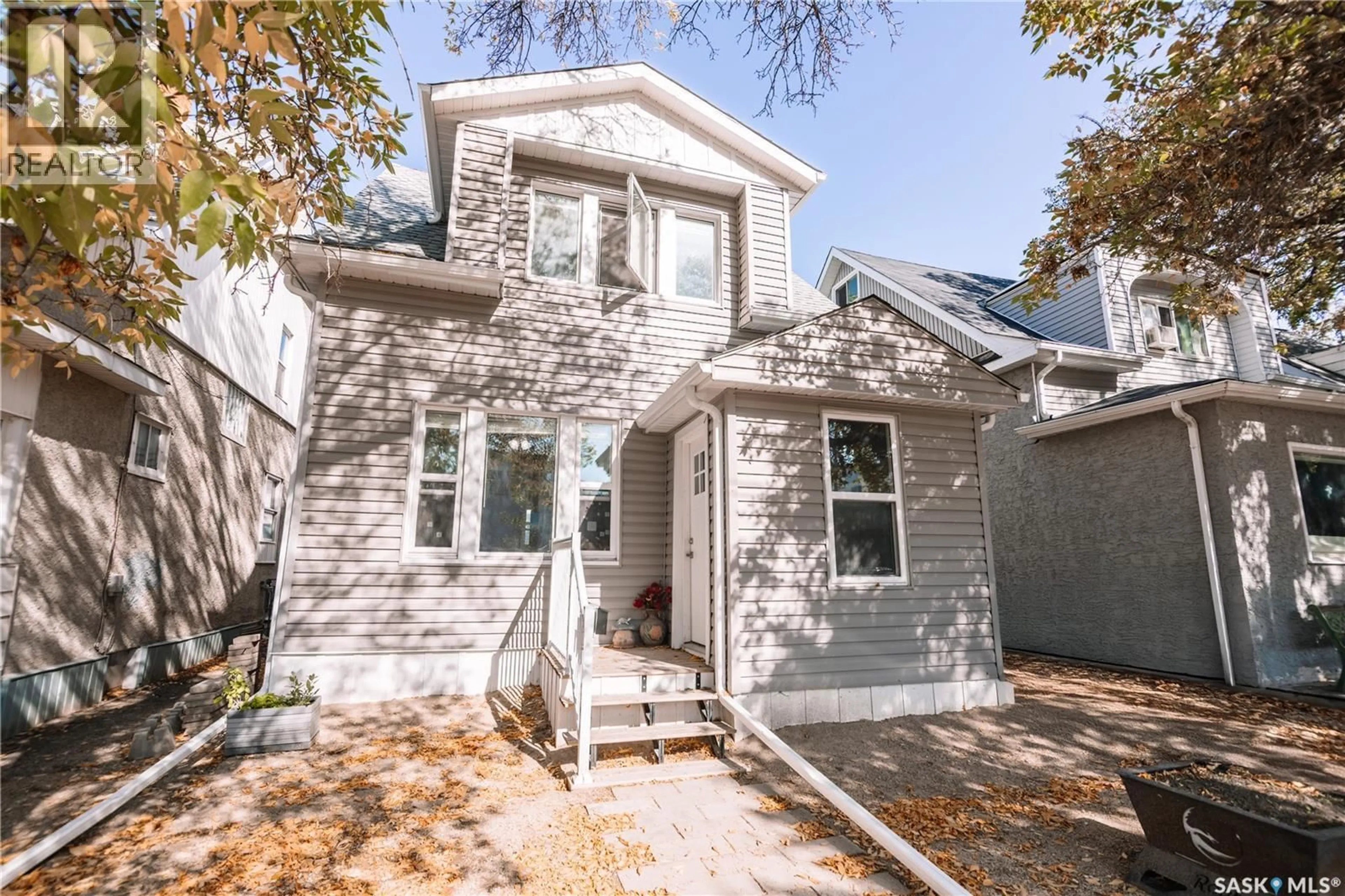 Home with brick exterior material, street for 2832 12TH AVE, Regina Saskatchewan S4T1J4