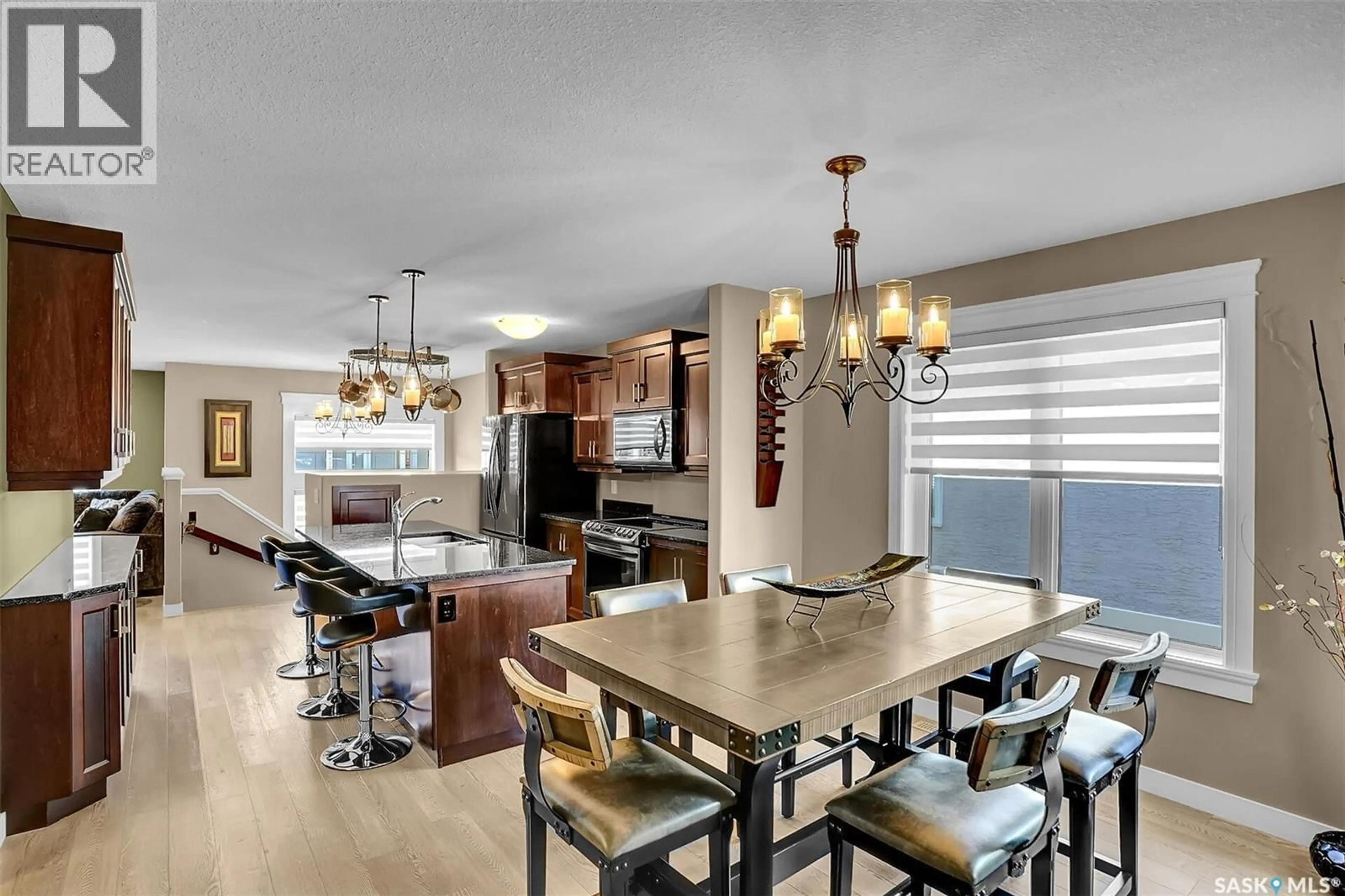 Open concept kitchen, ceramic/tile floor for 1121 POLEY STREET, Regina Saskatchewan S4X0K2