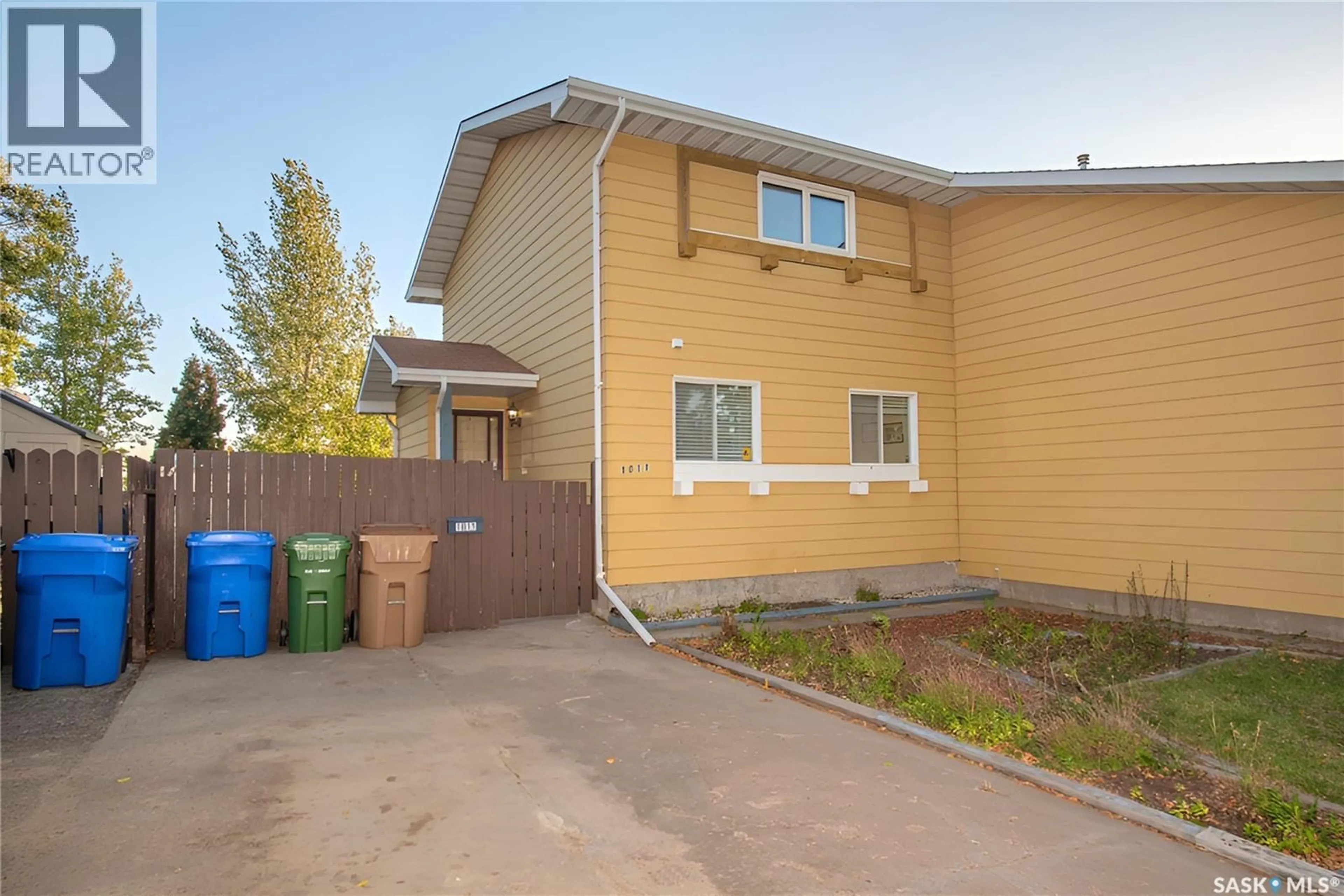 Unknown for 1011 12TH AVENUE, Regina Saskatchewan S4R1V3