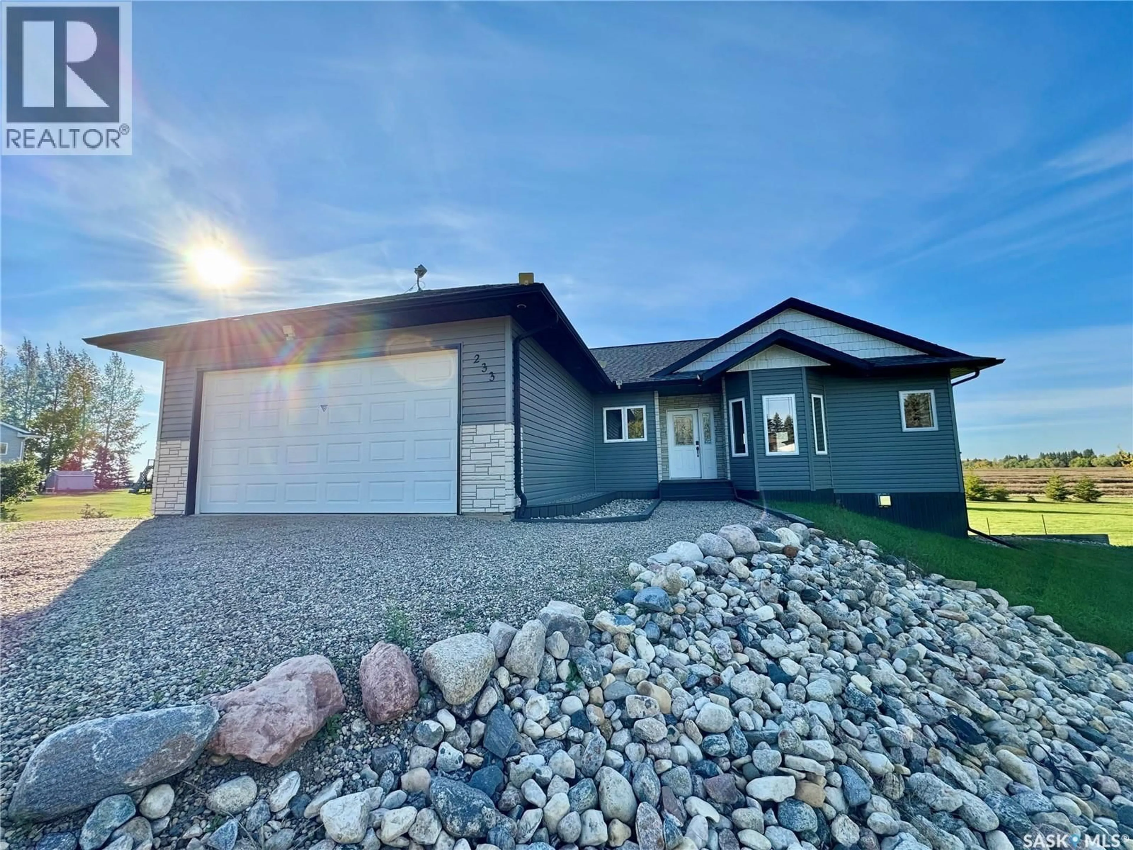 Home with vinyl exterior material, unknown for 233 UNITY STREET, Albertville Saskatchewan S0J0A0