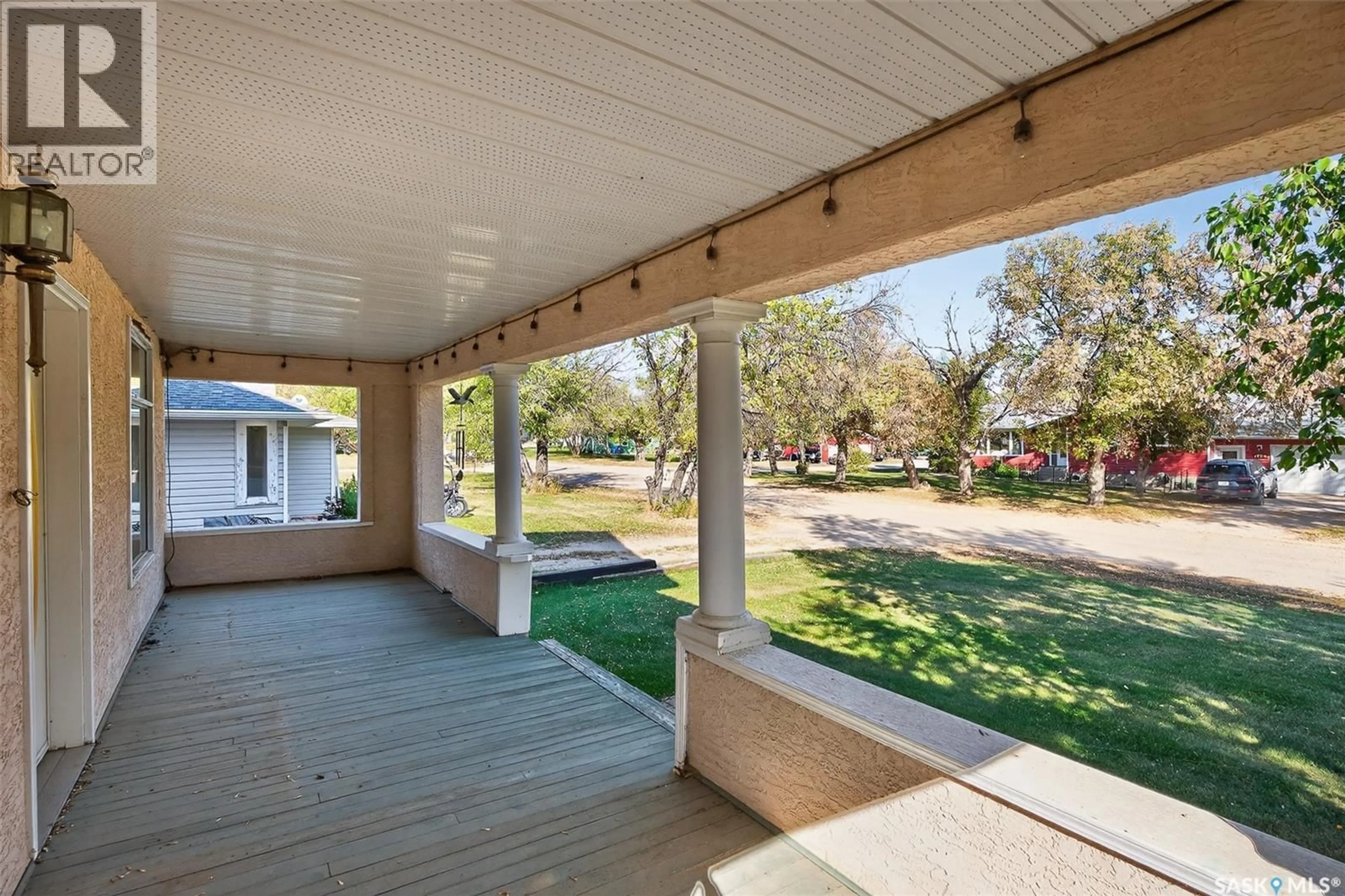 Patio, street for 118 CONWAY STREET, Mortlach Saskatchewan S0H3E0