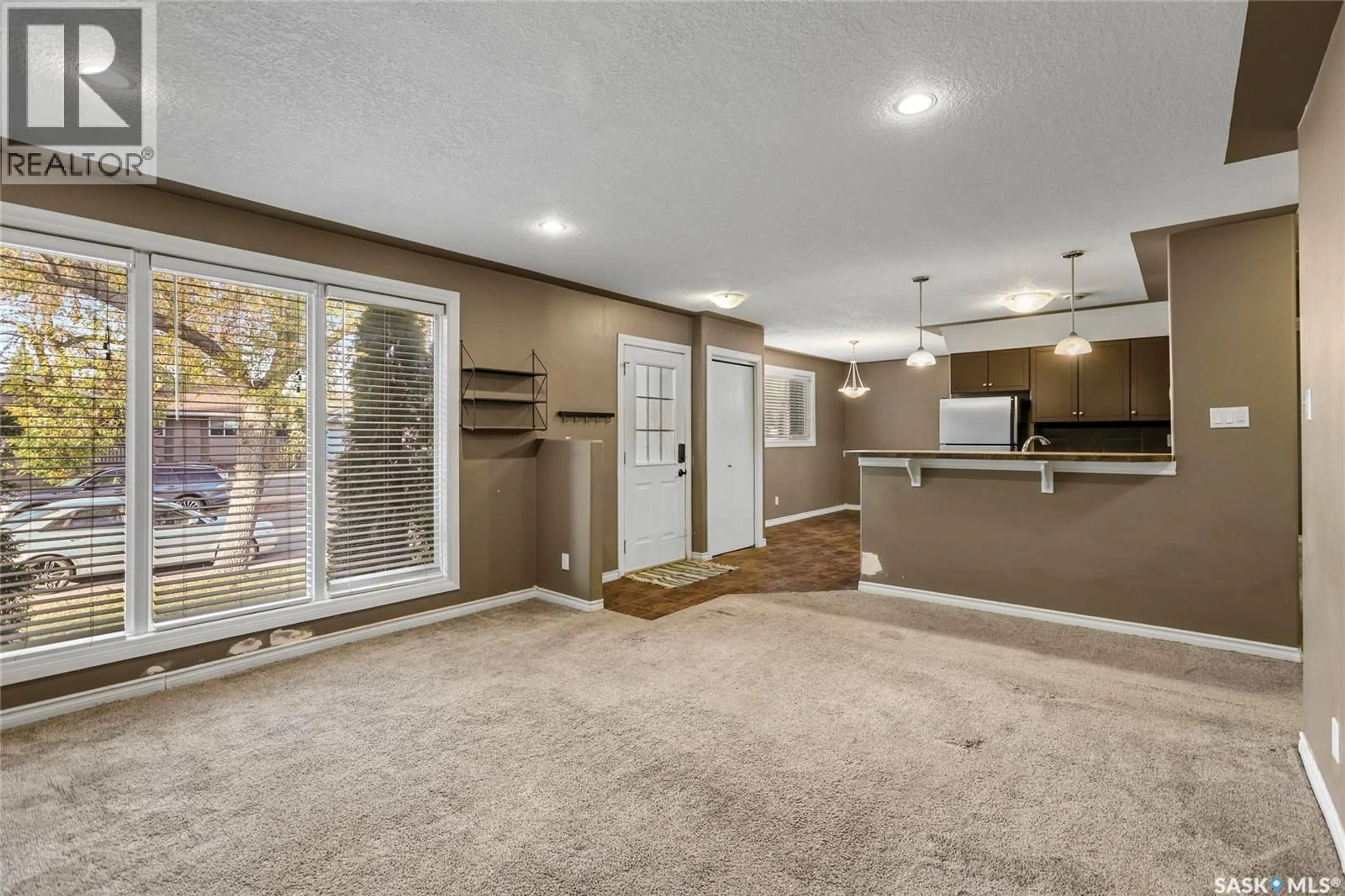 Unknown for 130 SCRIVENER CRESCENT, Regina Saskatchewan S4N4V7