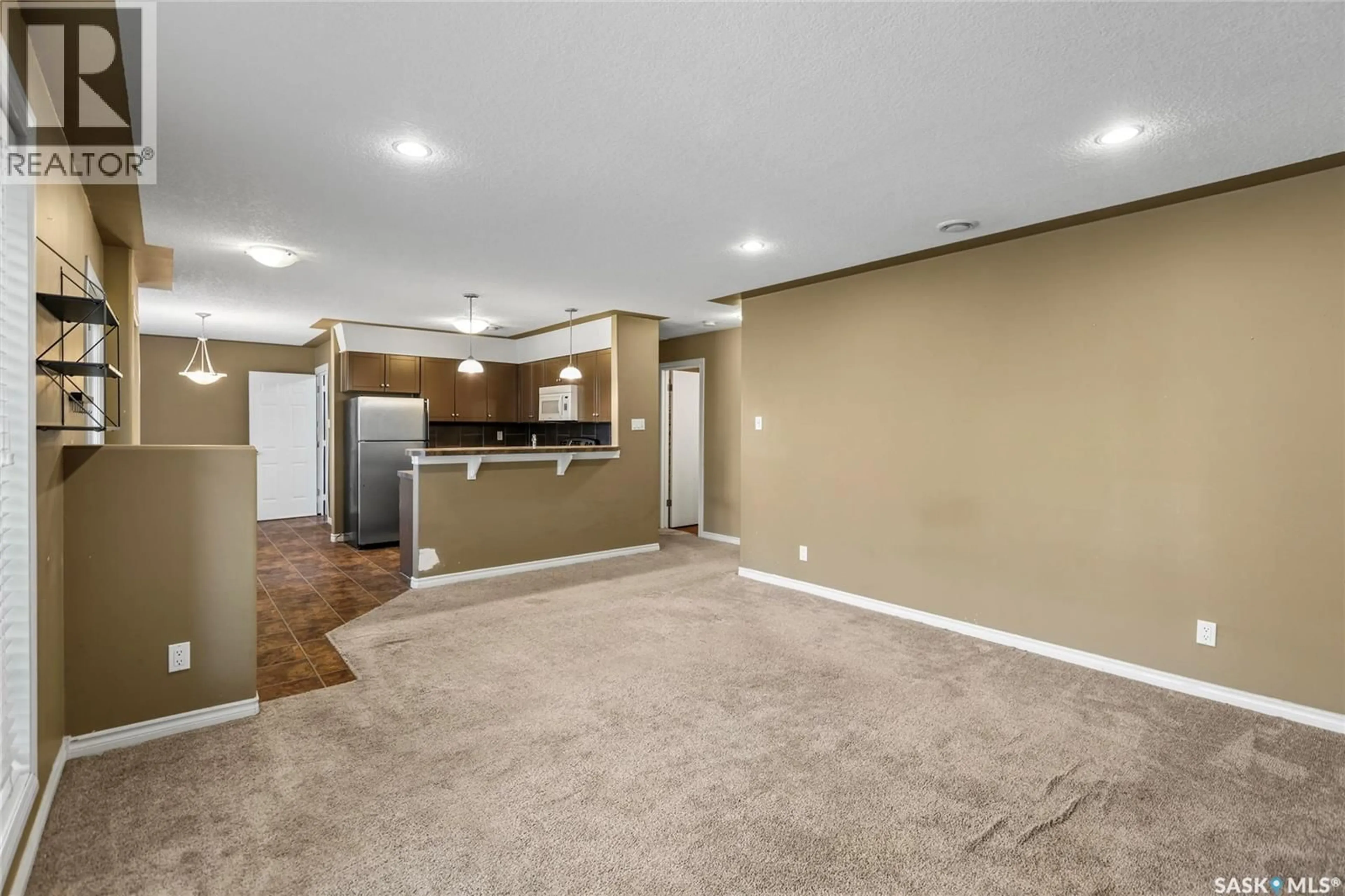 Unknown for 130 SCRIVENER CRESCENT, Regina Saskatchewan S4N4V7