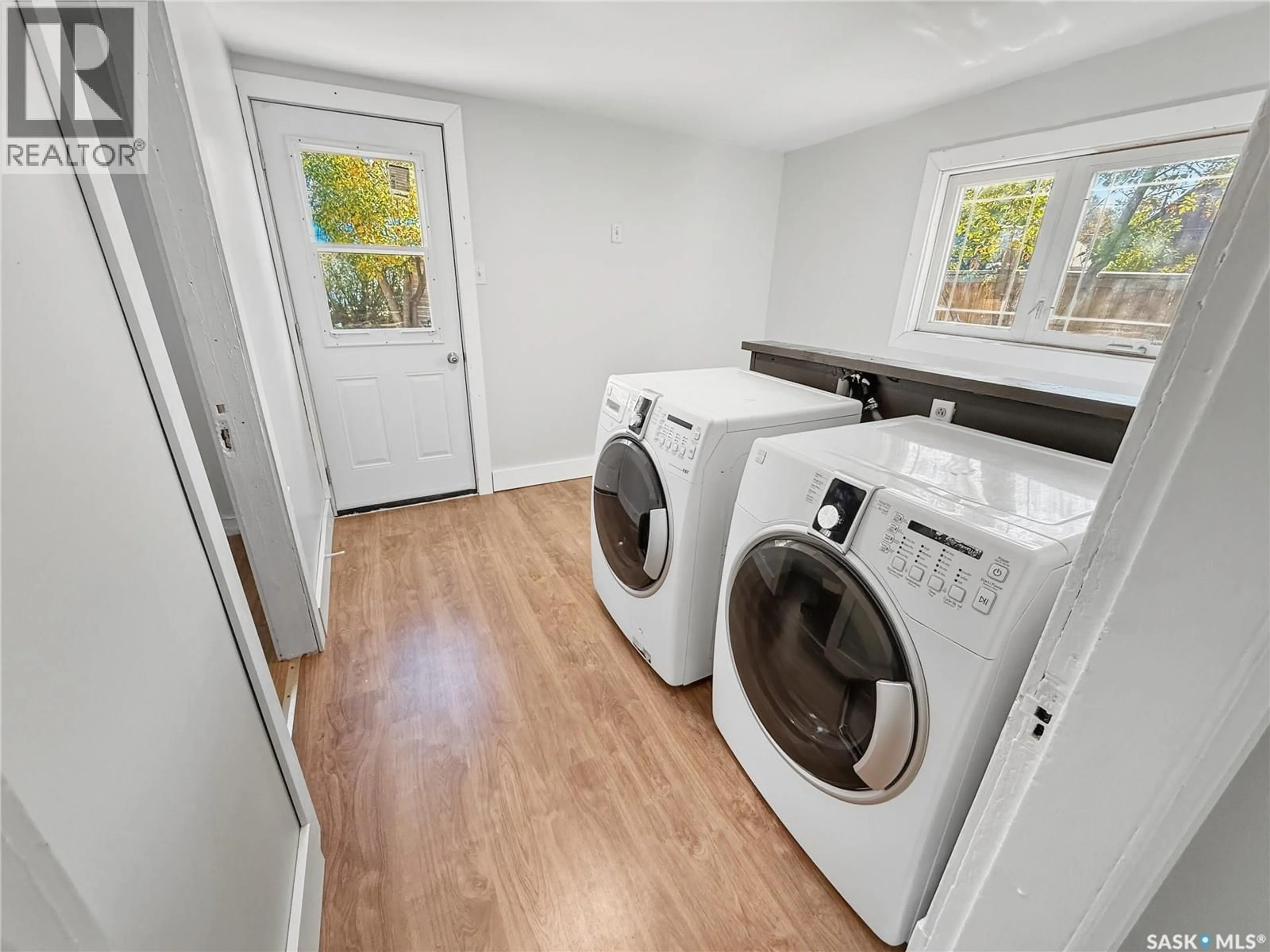 Laundry room for 319 DENNIS STREET, Herbert Saskatchewan S0H2A0