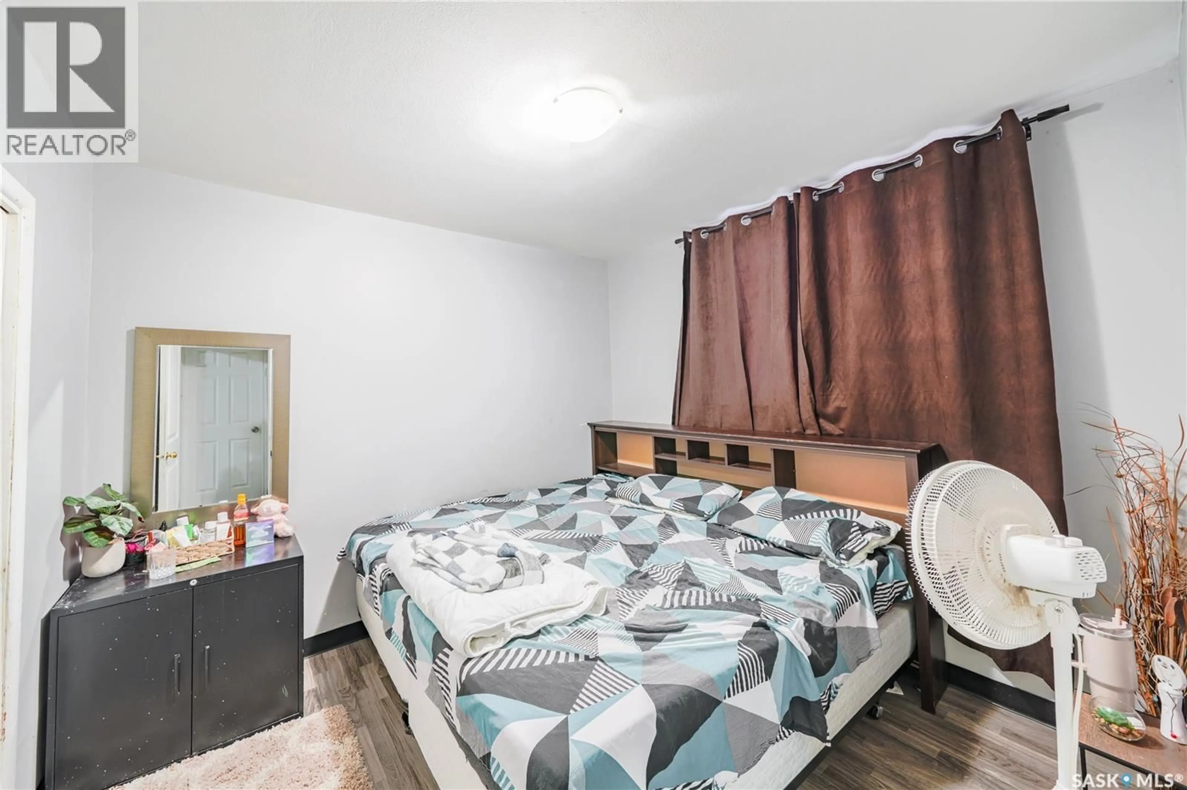 A pic of a room for 1416 RAE STREET, Regina Saskatchewan S4T2C5