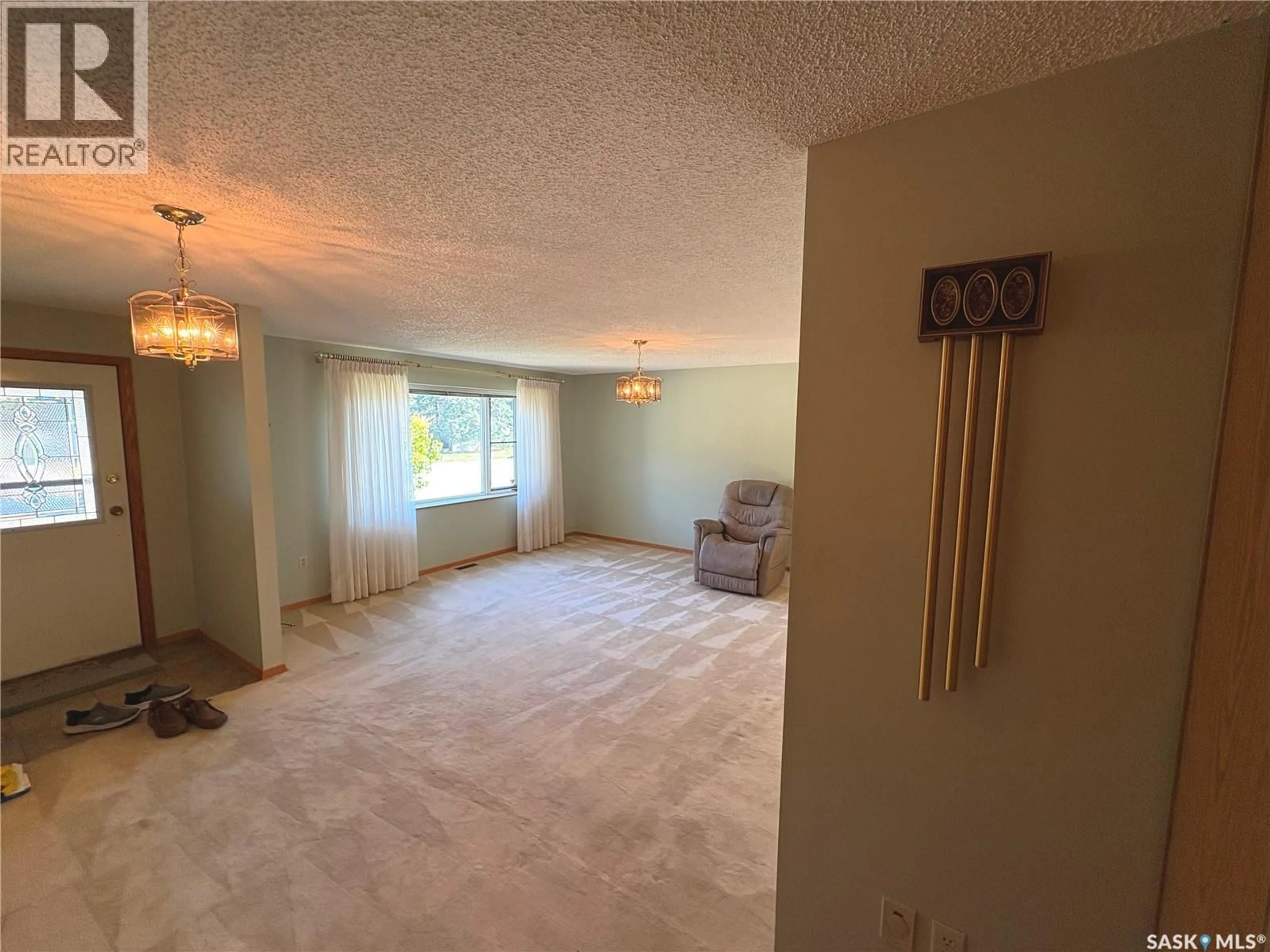 A pic of a room for 244 CENTRAL AVENUE, Fort Qu'Appelle Saskatchewan S0G1S0