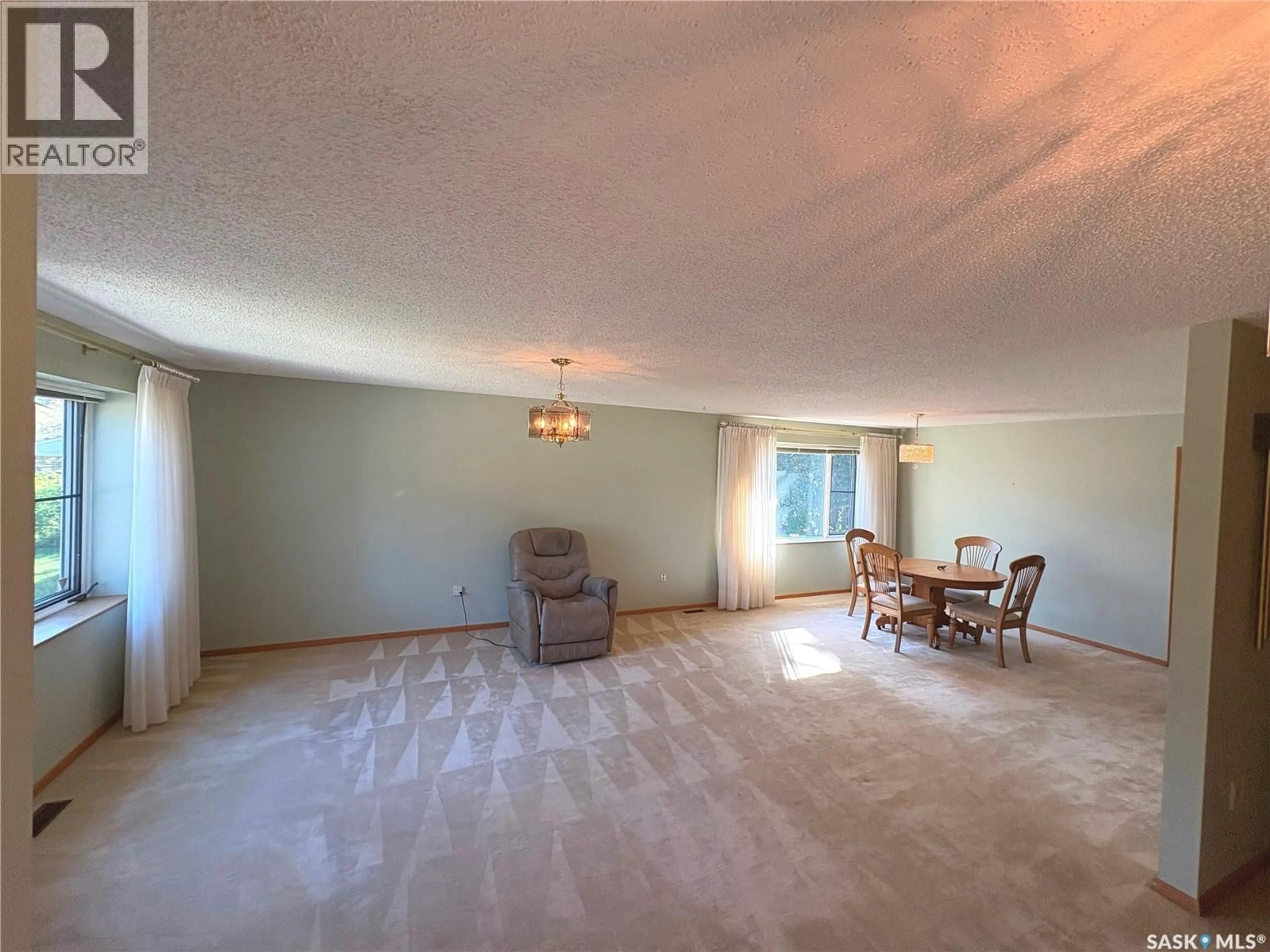 A pic of a room for 244 CENTRAL AVENUE, Fort Qu'Appelle Saskatchewan S0G1S0