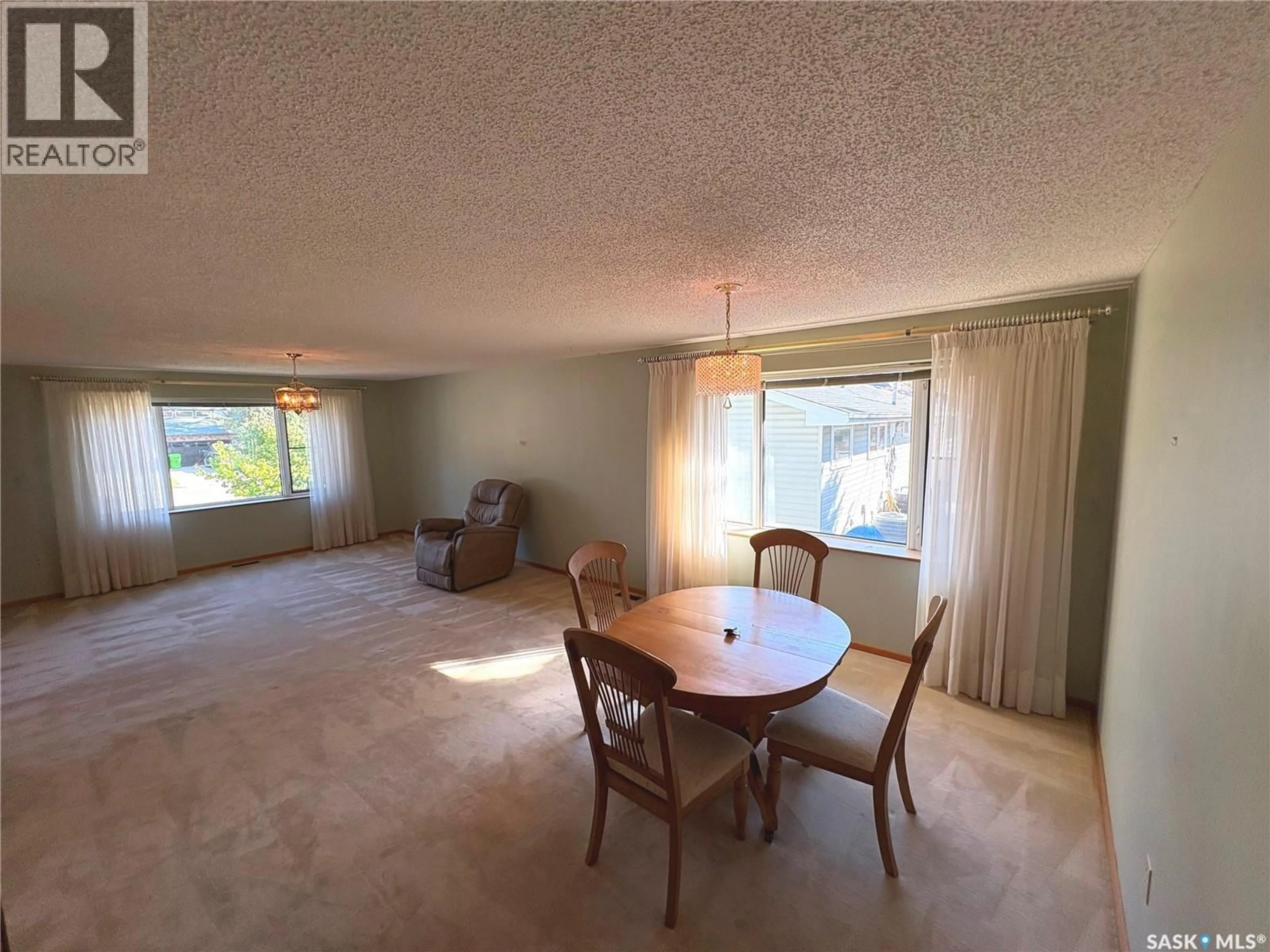 A pic of a room for 244 CENTRAL AVENUE, Fort Qu'Appelle Saskatchewan S0G1S0